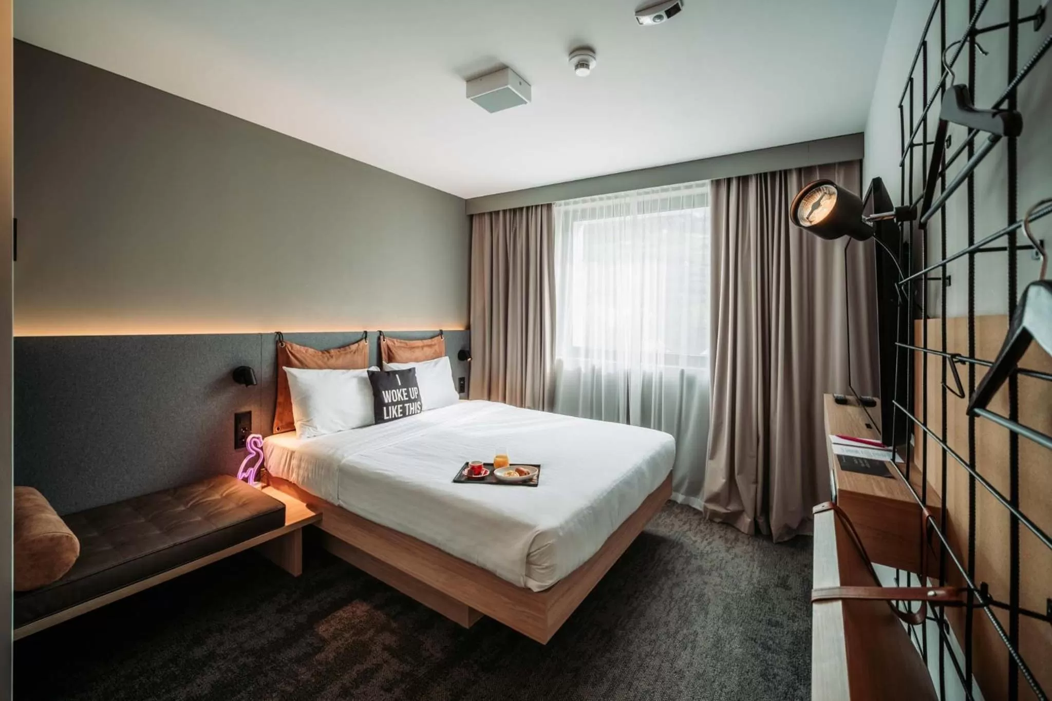 Bedroom, Bed in Moxy Sion