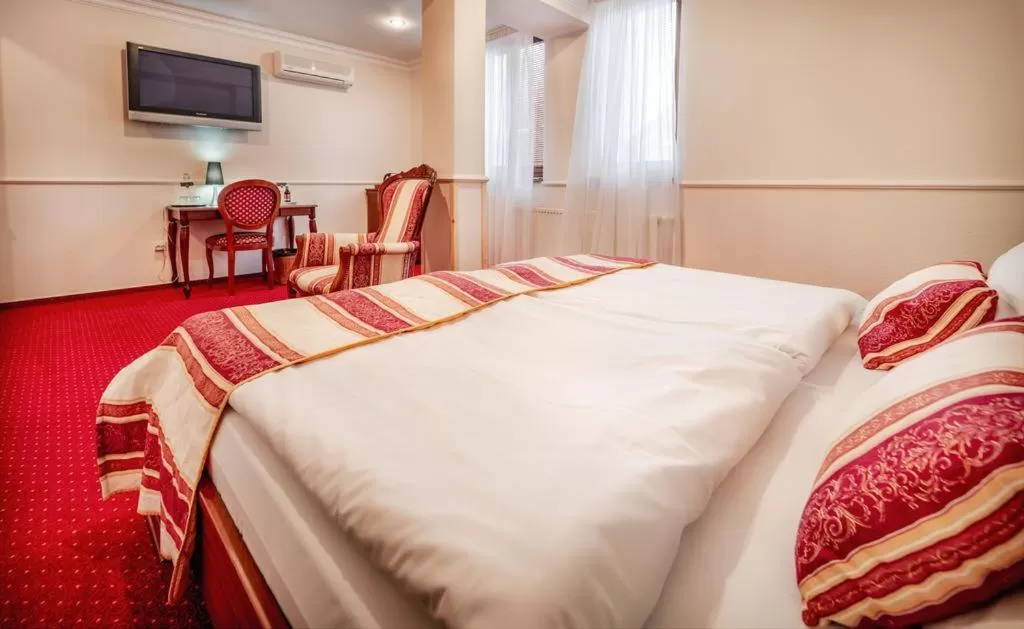 Photo of the whole room, Bed in Hotel Capital with private wellness