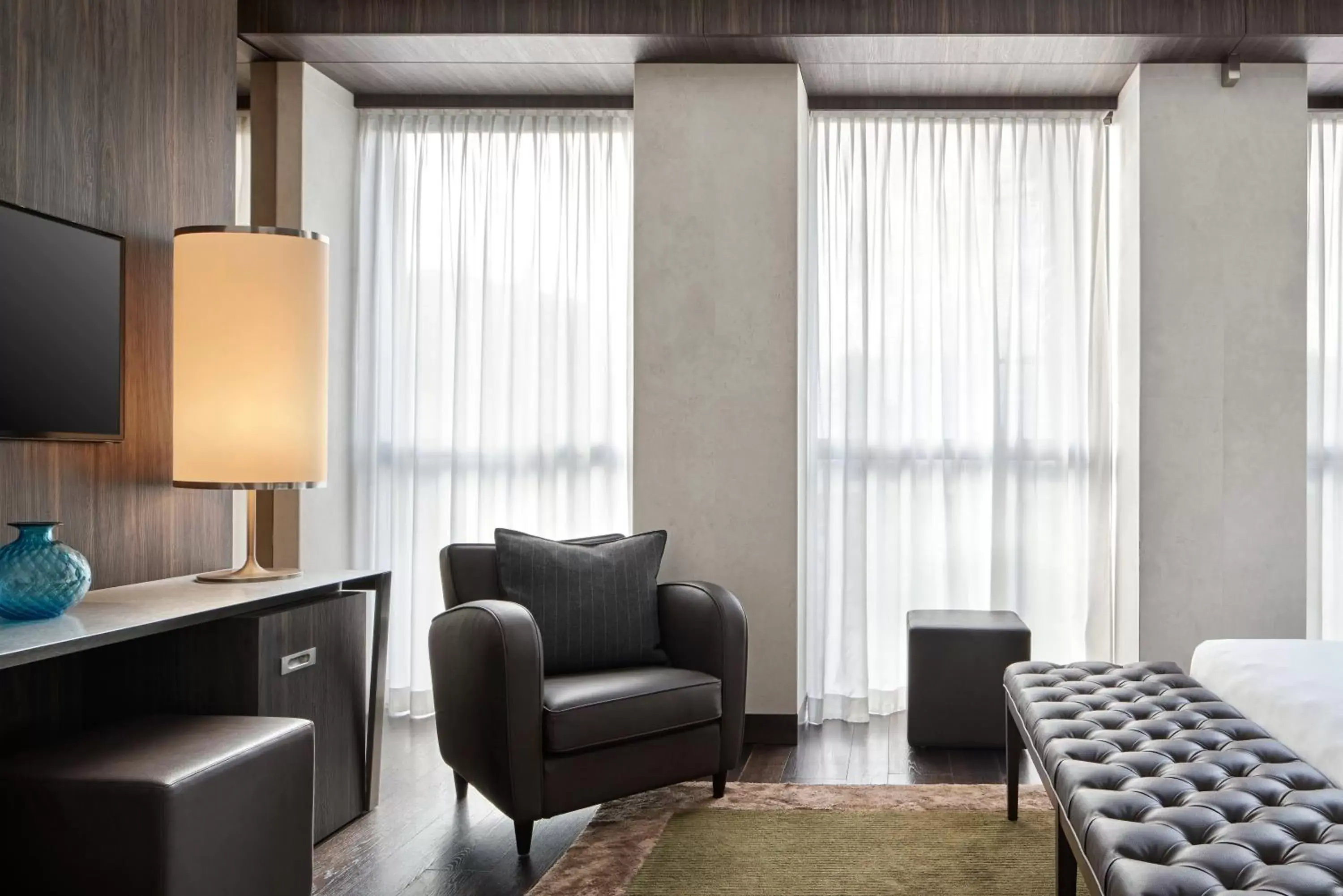Photo of the whole room, Seating Area in Hyatt Centric Milan Centrale