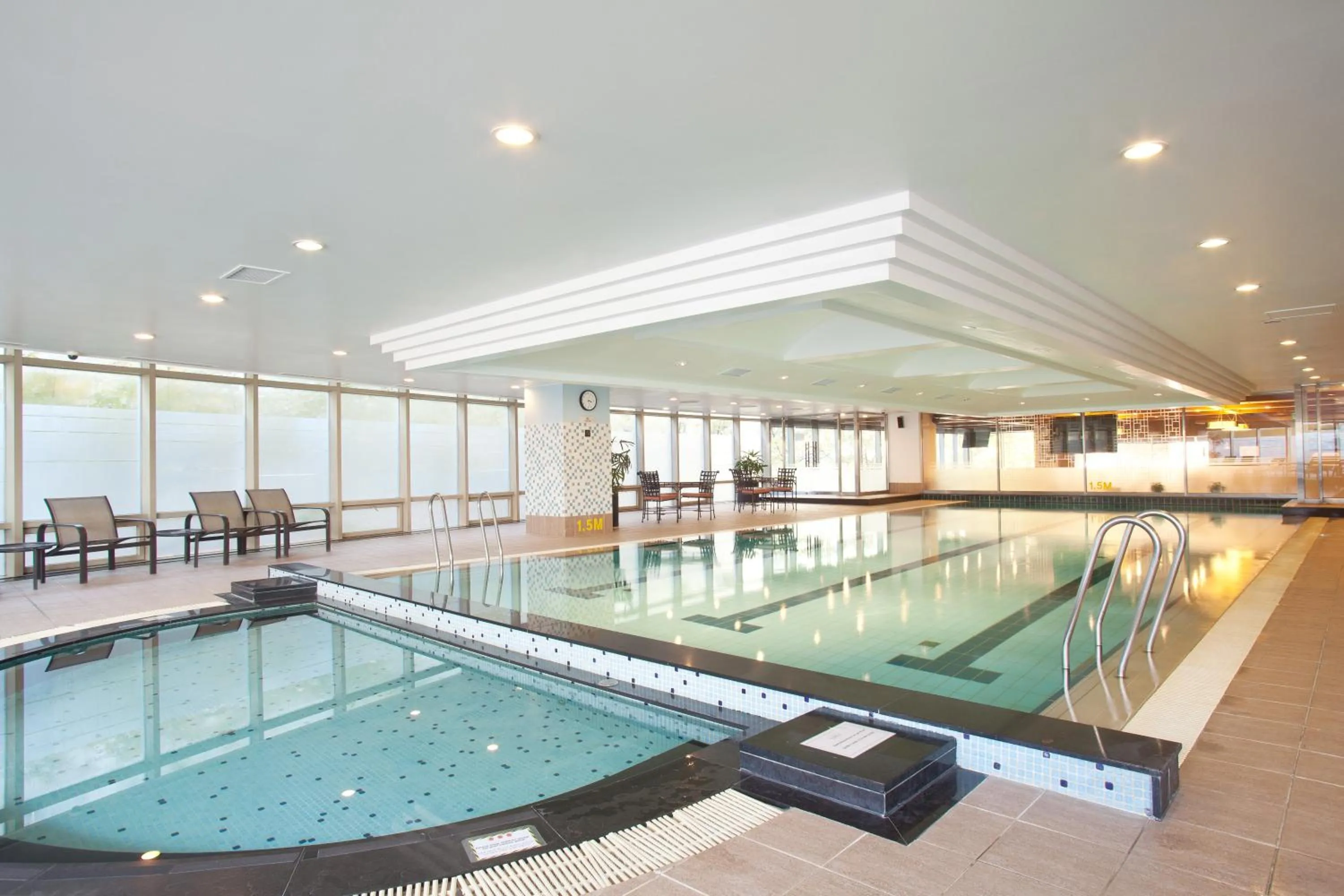 Swimming pool in Orakai Insadong Suites