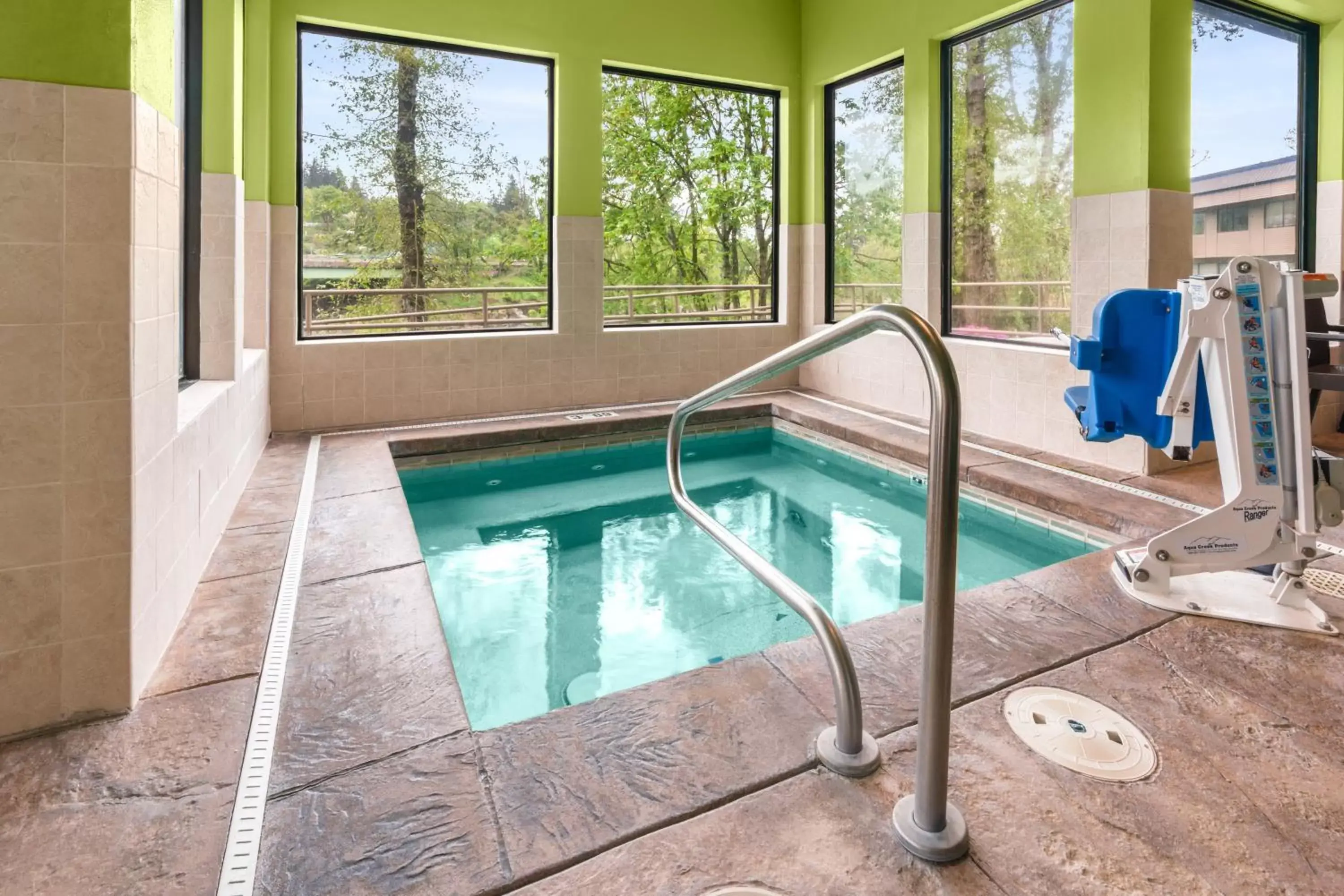 Swimming Pool in Holiday Inn Express Portland SE - Clackamas Area, an IHG Hotel