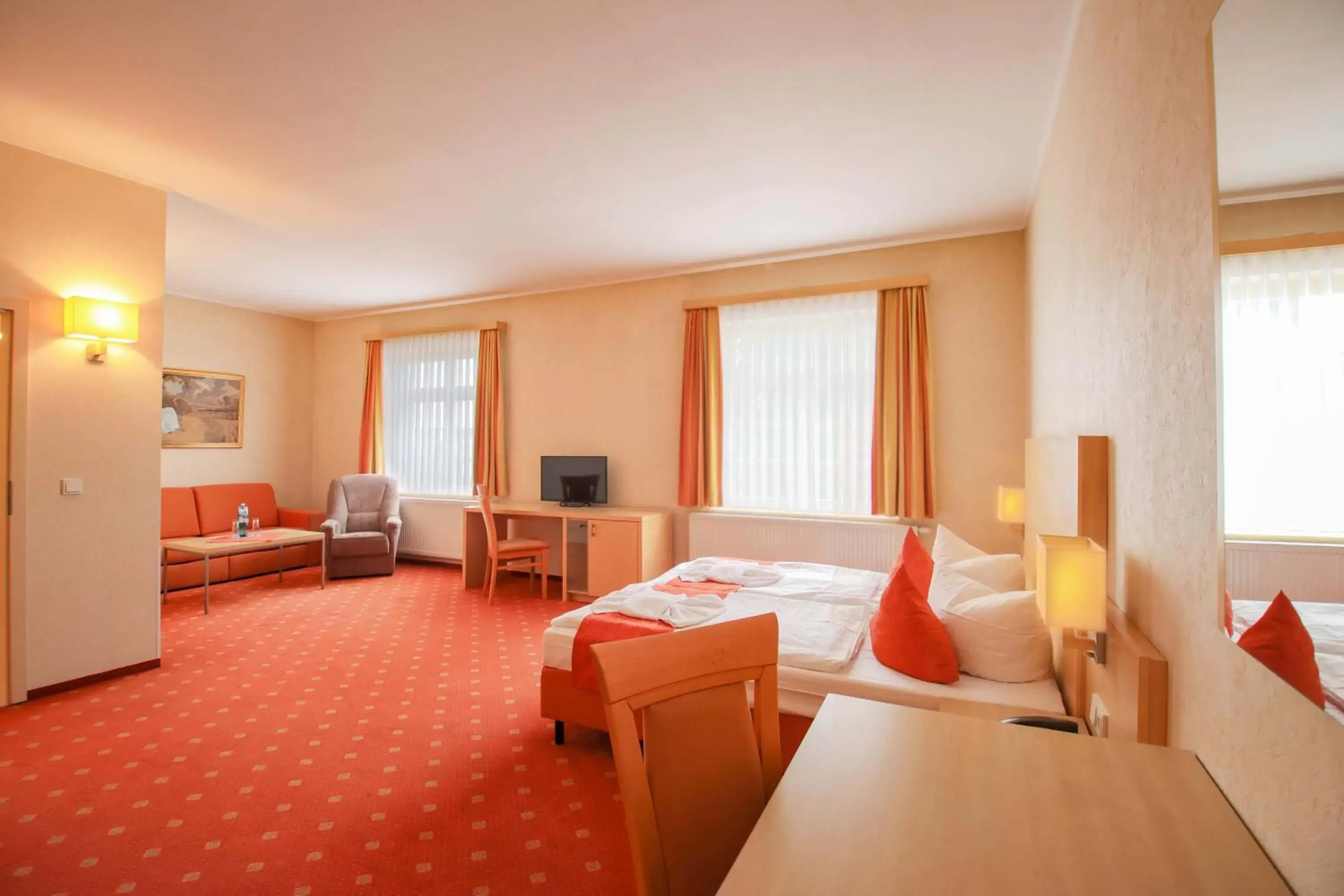 Photo of the whole room in SeeHotel Großräschen