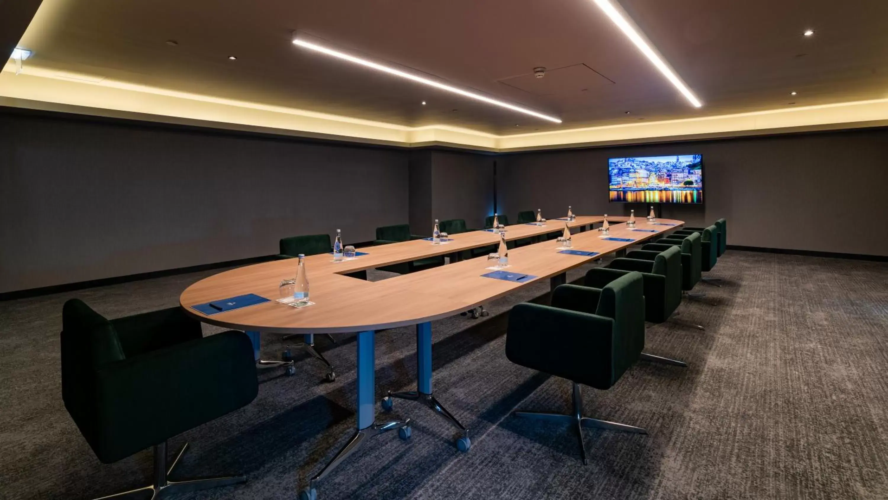 Meeting/conference room in Hilton Porto Gaia