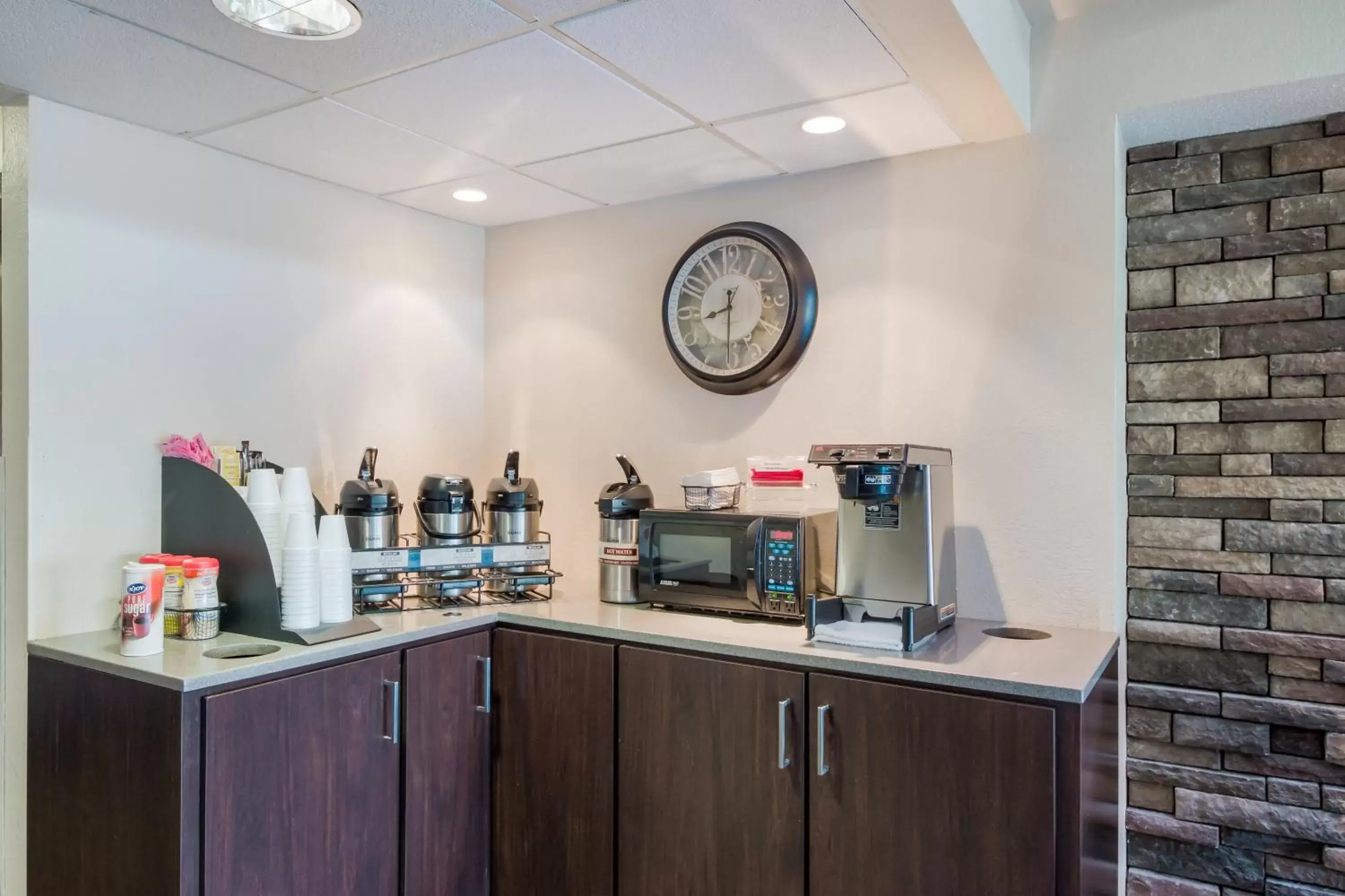 Lobby or reception in Red Roof Inn Laredo Lobby or reception in Red Roof Inn Laredo