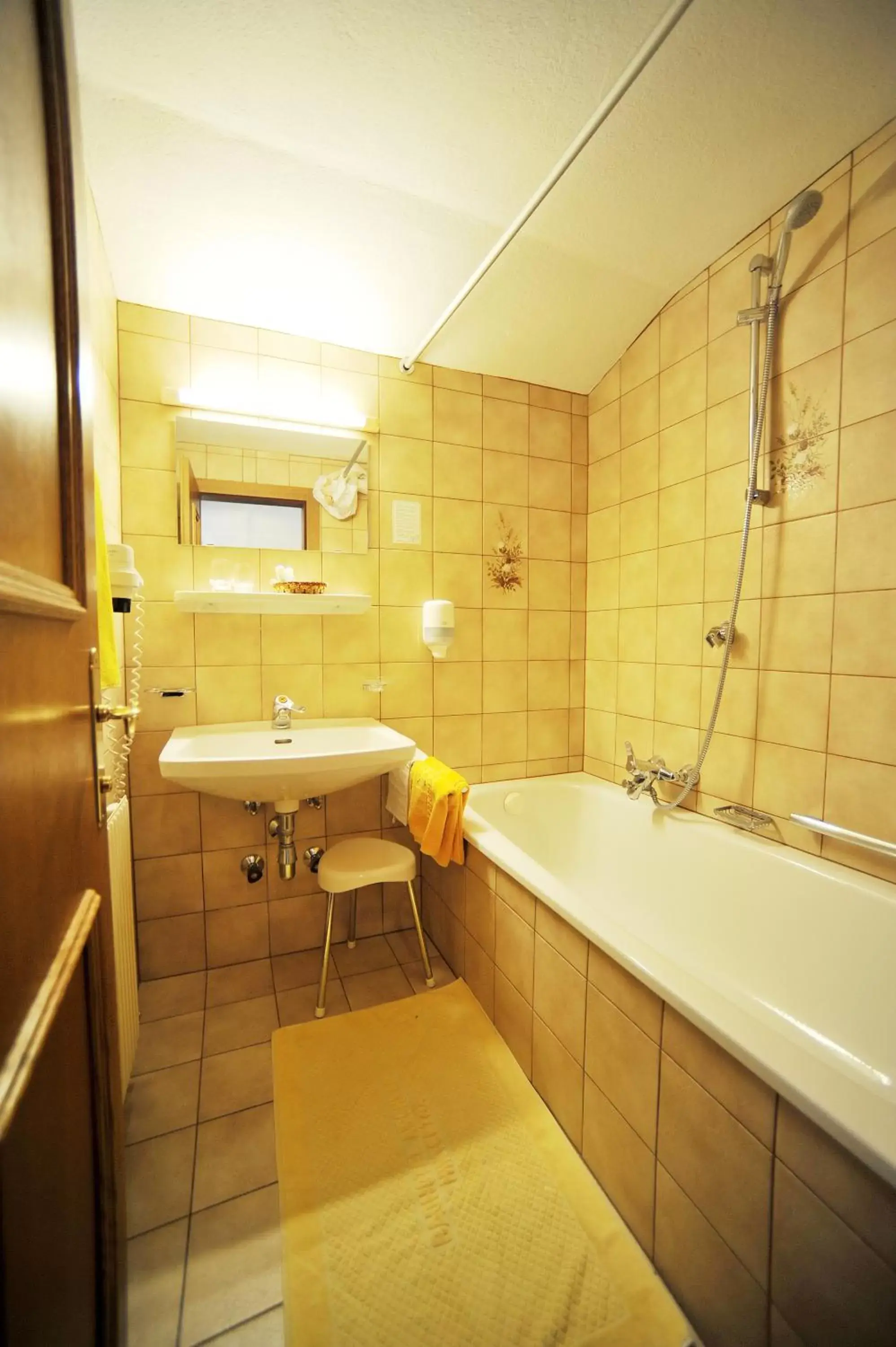 Bathroom in Thermal-Badhotel Kirchler