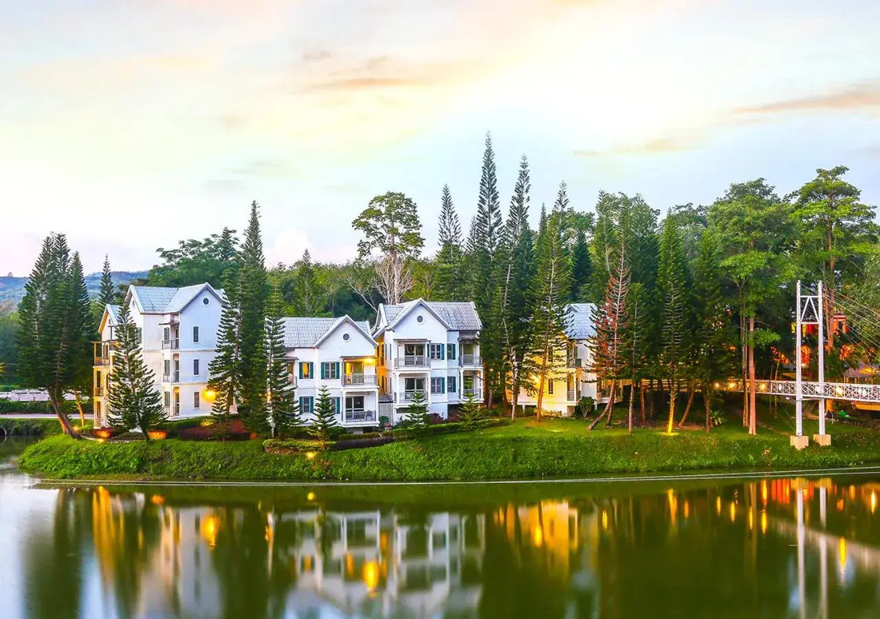 Lake view, Property Building in Brookside Valley Resort