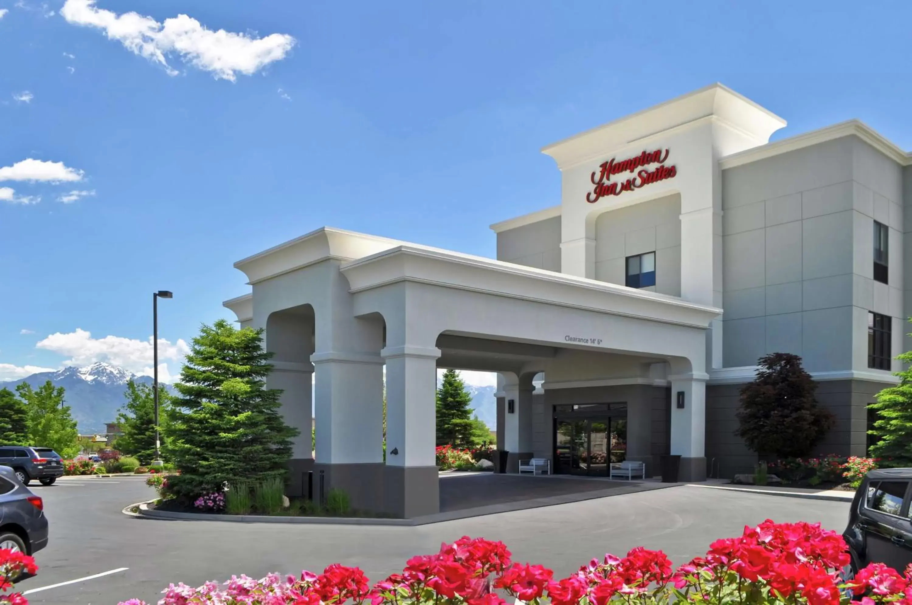 Property building in Hampton Inn & Suites Salt Lake City-West Jordan Property building in Hampton Inn & Suites Salt Lake City-West Jordan