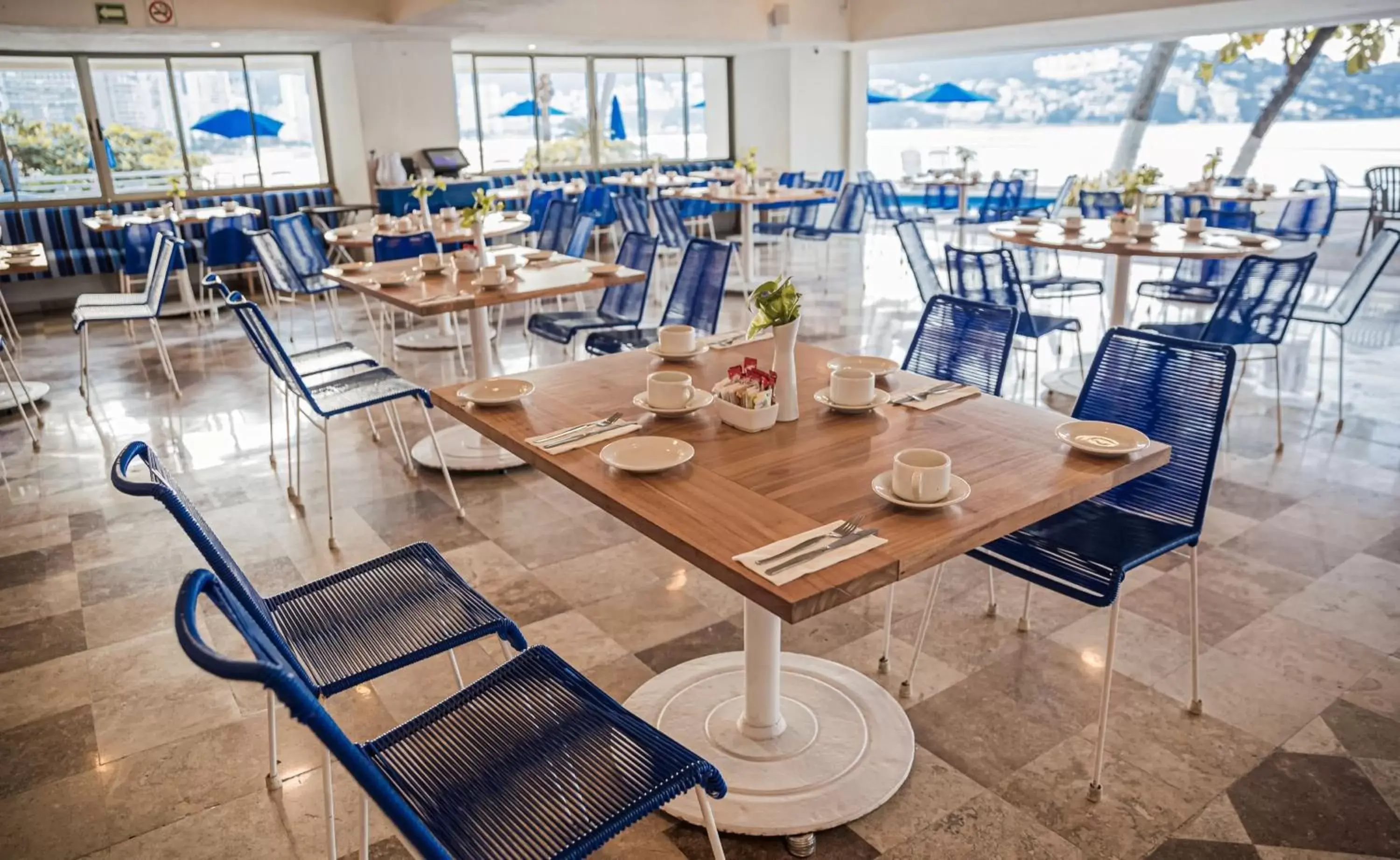 Restaurant/Places to Eat in Holiday Inn Resort Acapulco, an IHG Hotel