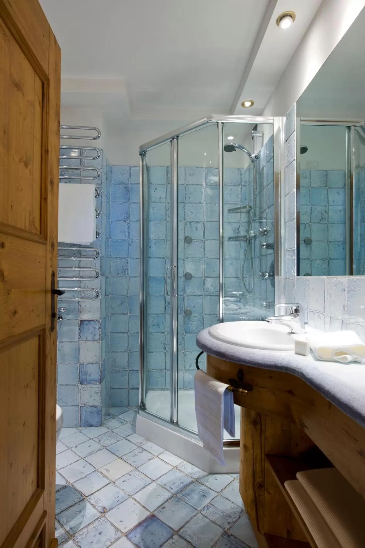 Bathroom in Hotel Cortina