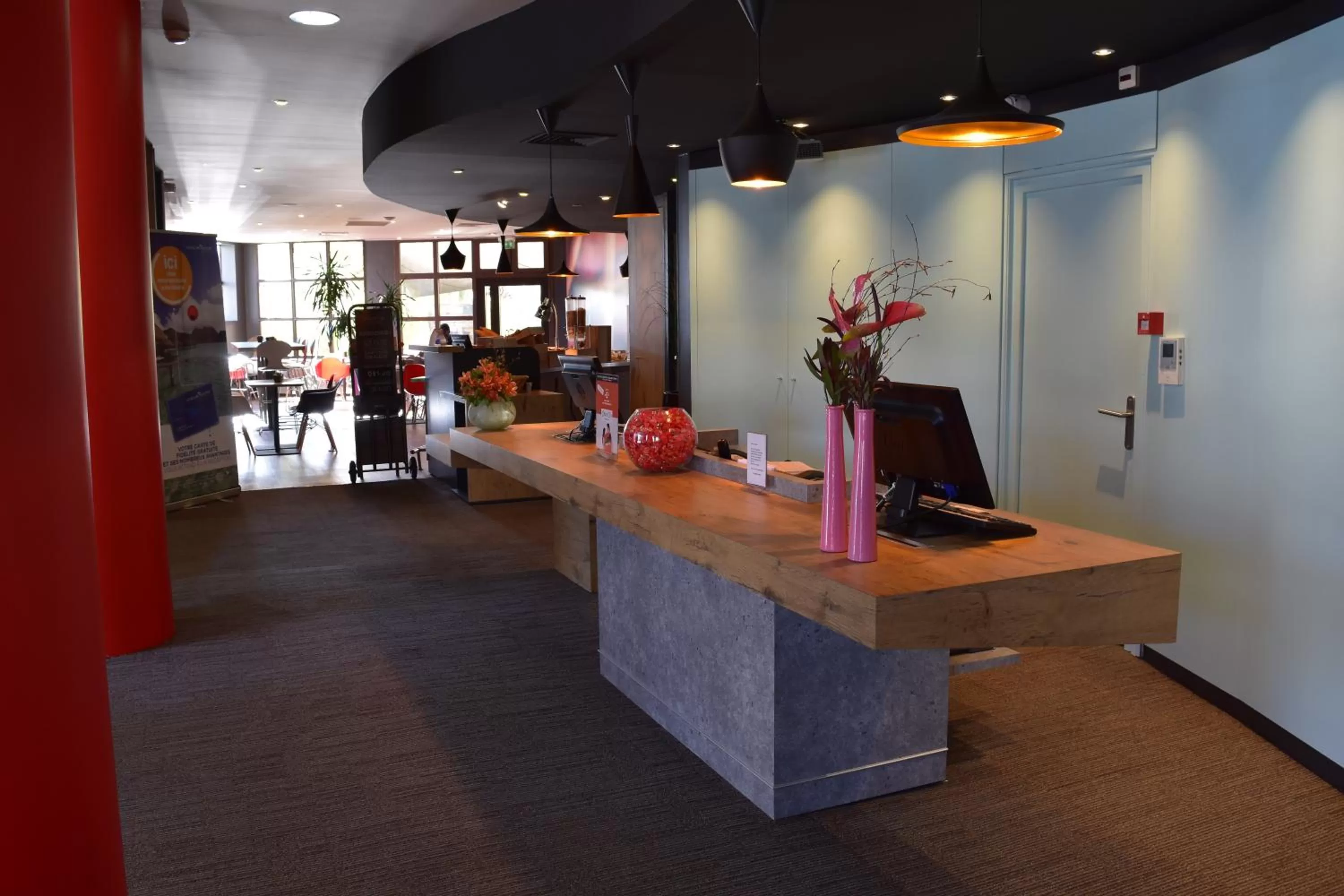 Lobby or reception in ibis Montpellier Centre Polygone