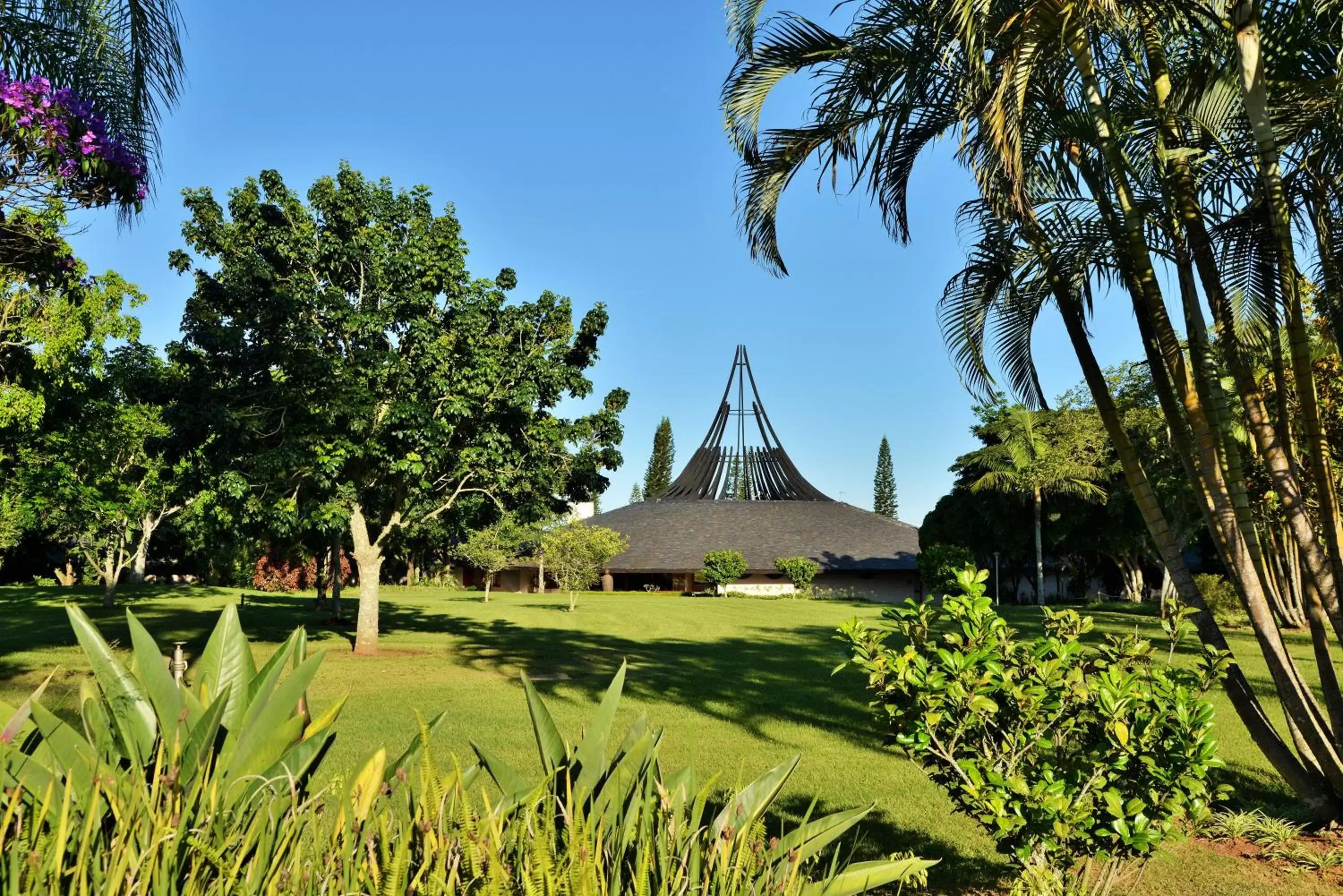 Property building, Garden in Premier Hotel The Winkler