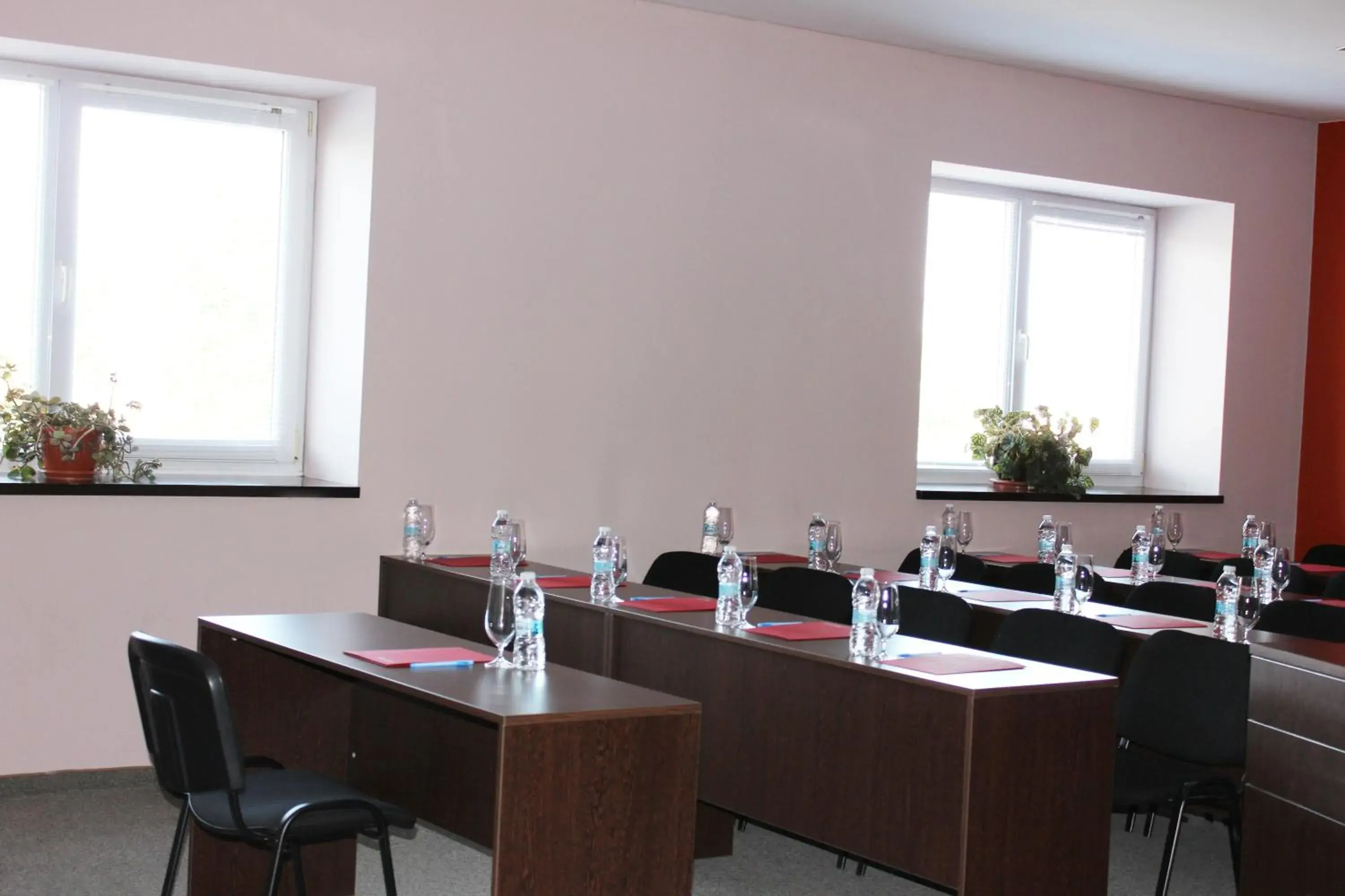 Meeting/conference room in Kendros Hotel