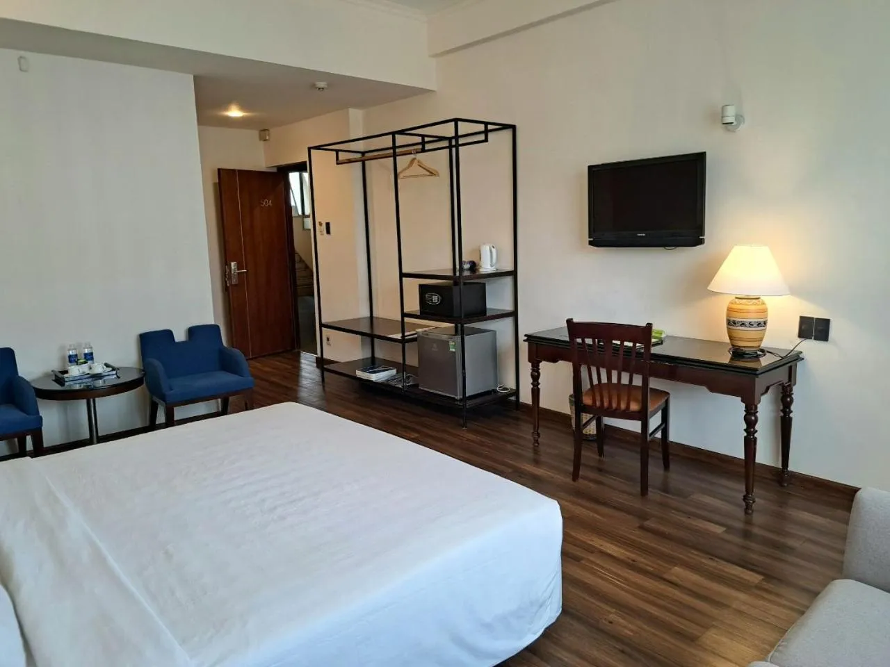 TV and multimedia, Bed in Liberty 2 Hotel