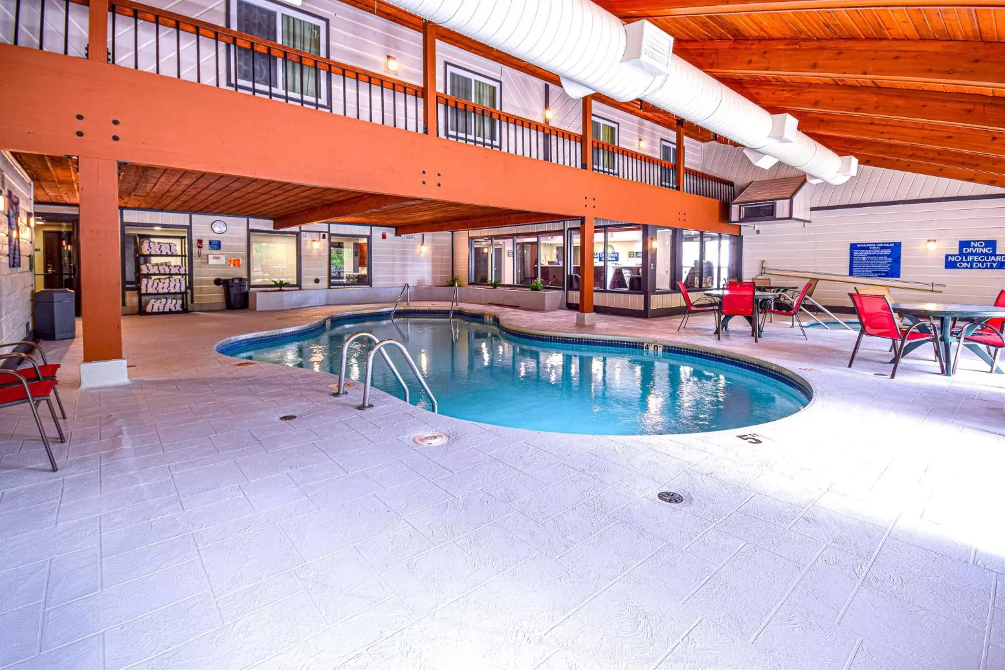 Swimming Pool in Days Inn & Suites by Wyndham Wisconsin Dells