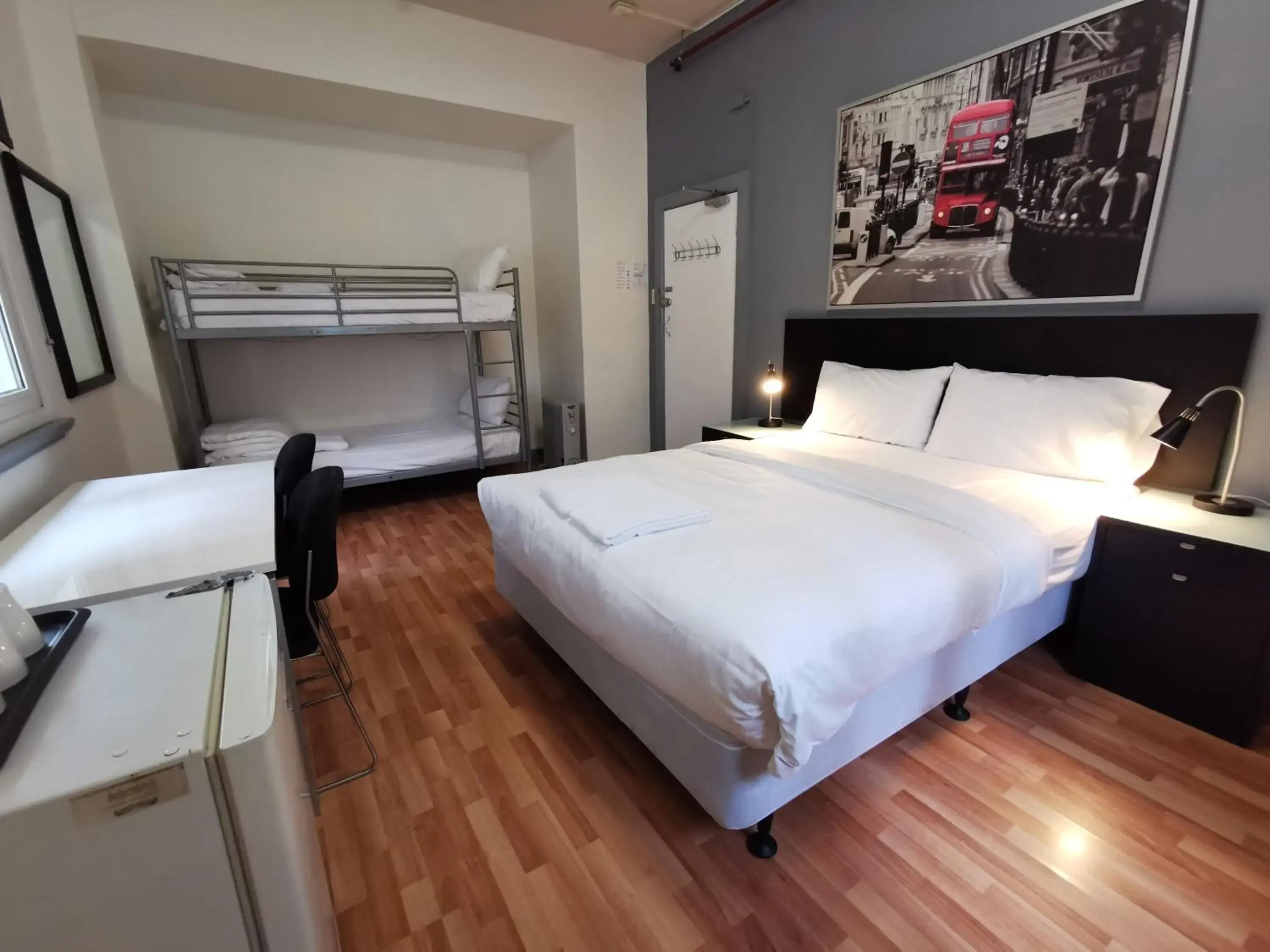 Photo of the whole room, Bed in City Centre Budget Hotel