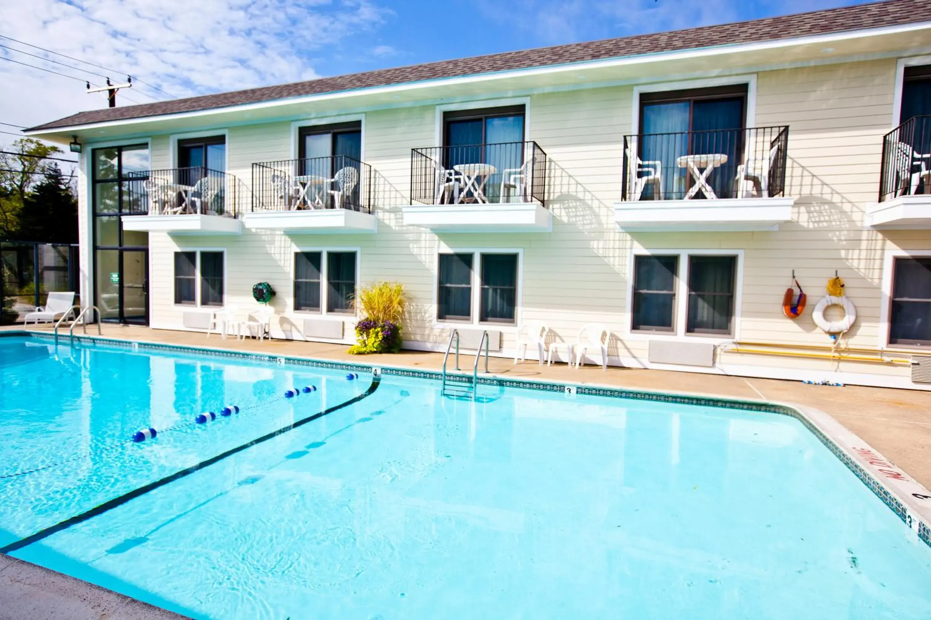 Balcony/Terrace, Swimming Pool in Holly Tree Resort, a VRI resort