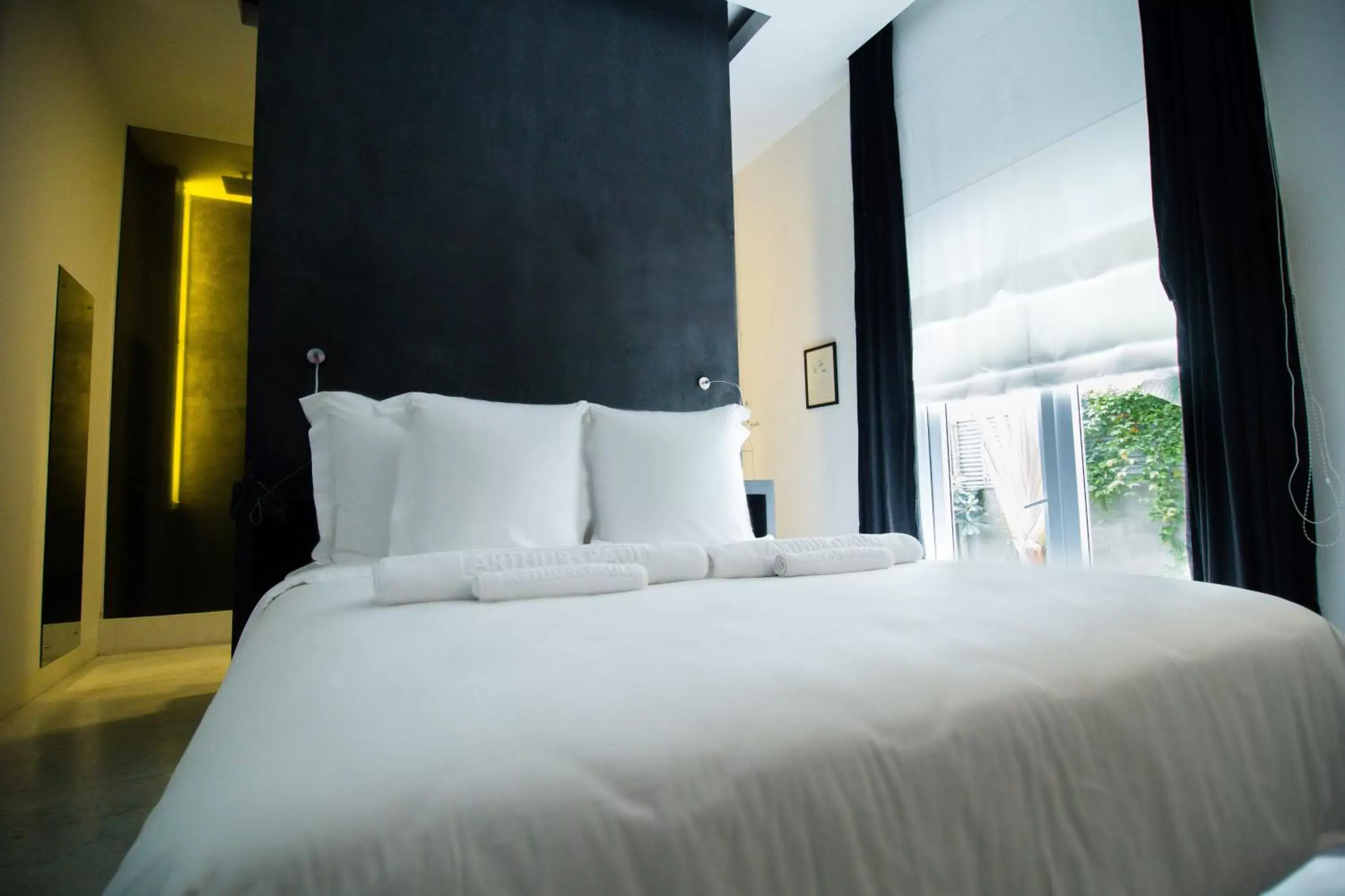 Bedroom, Bed in Arthur & Paul (Men Only Hotel)