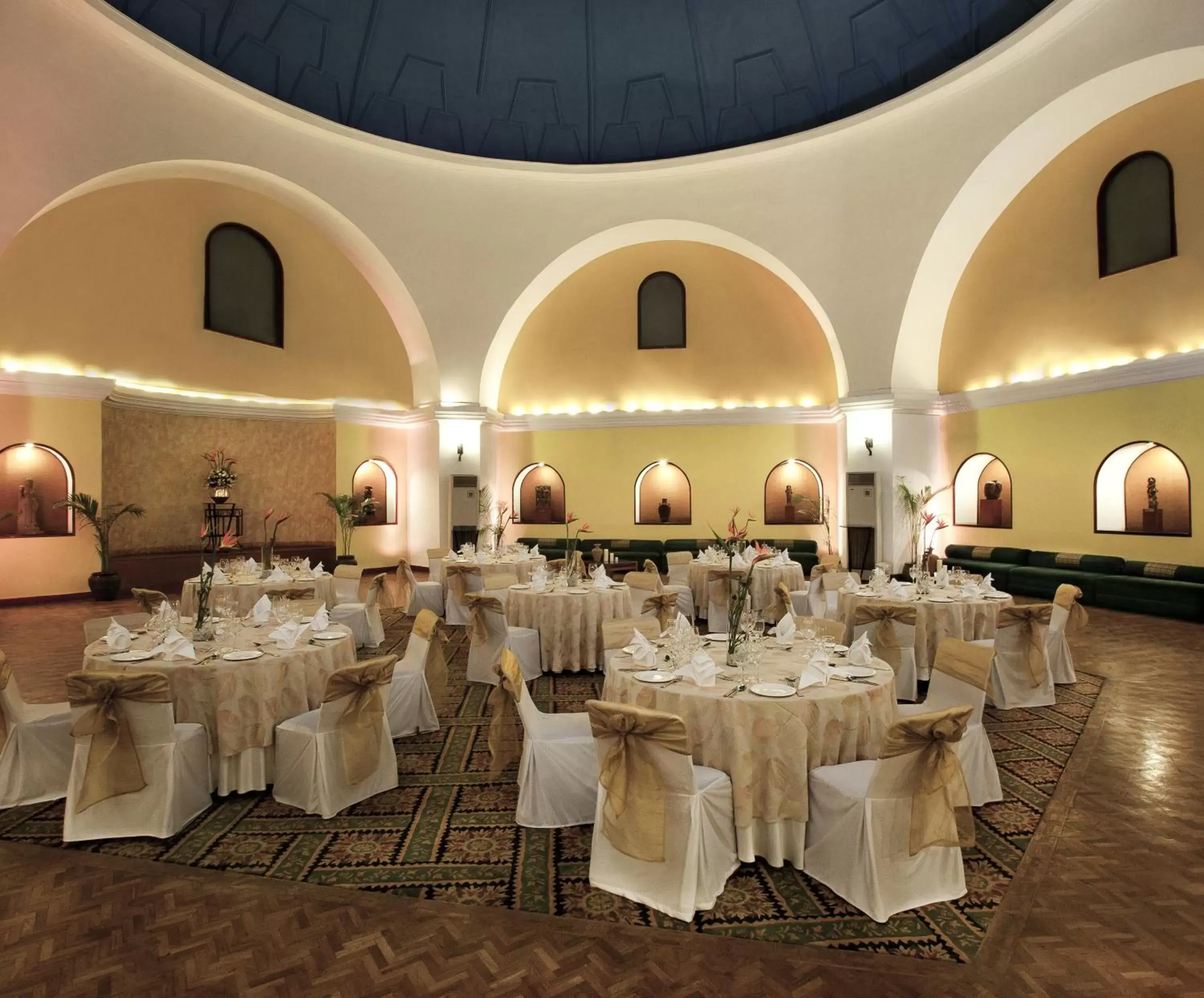 Banquet/Function facilities, Banquet Facilities in Ambassador, New Delhi - IHCL SeleQtions