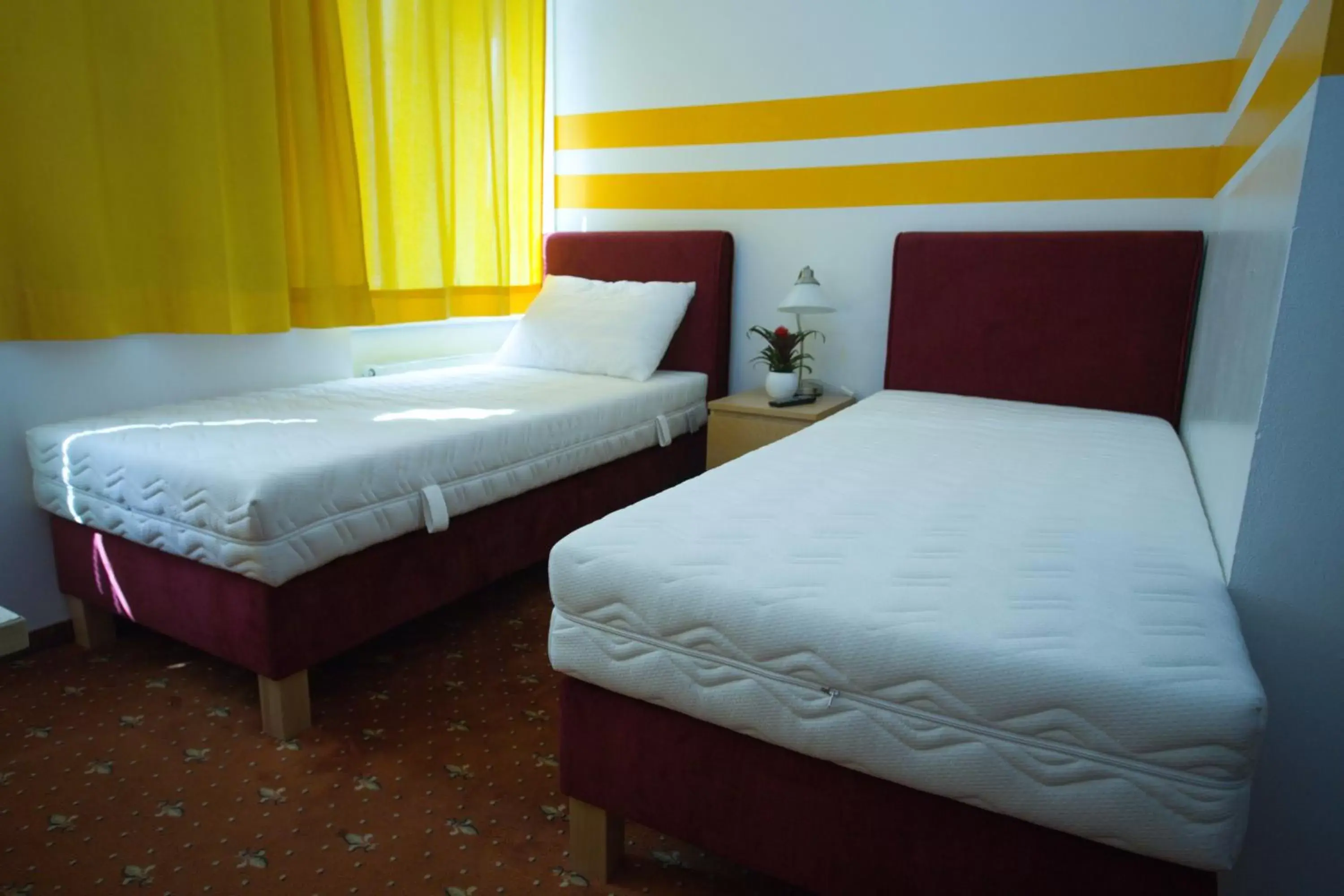 Twin Room in Hotel City Residence Twin Room in Hotel City Residence