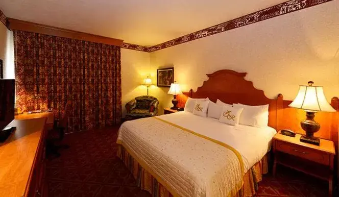 Bed in Zermatt Utah Resort & Spa Trademark Collection by Wyndham