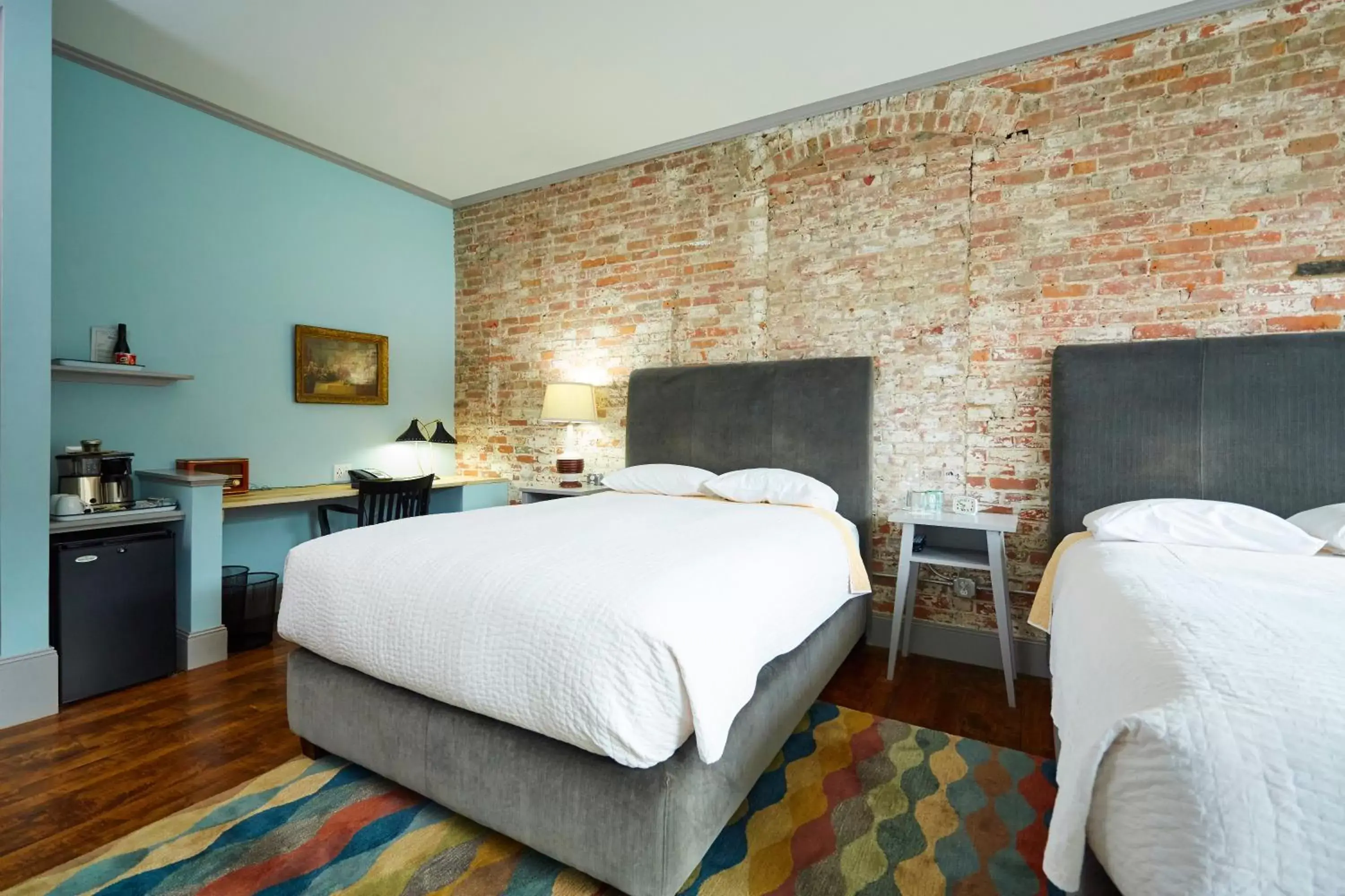 Bed in Hotel on North Bed in Hotel on North