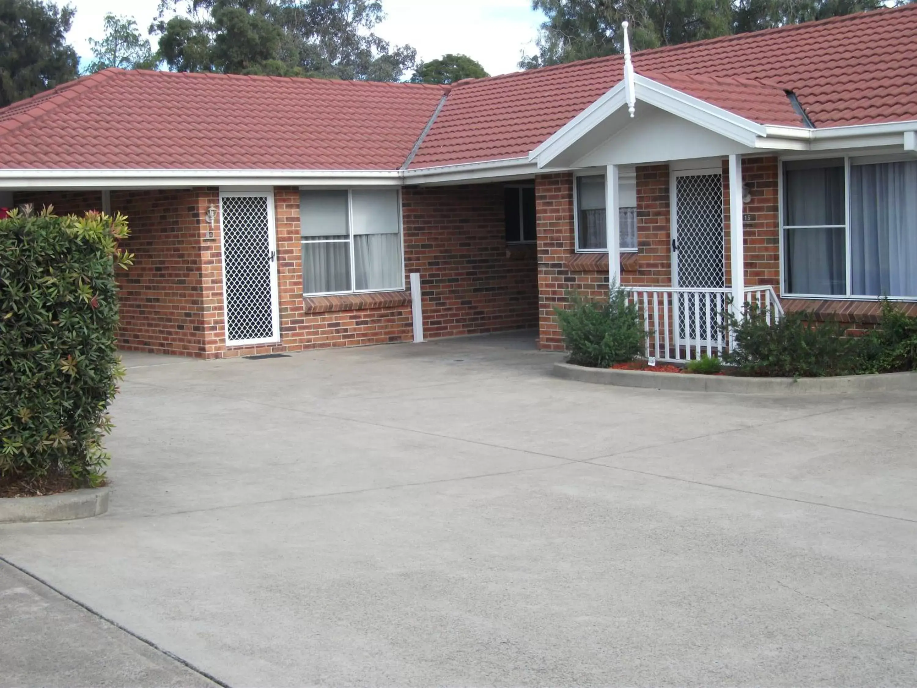 Facade/entrance, Property Building in Baybrook Motor Inn