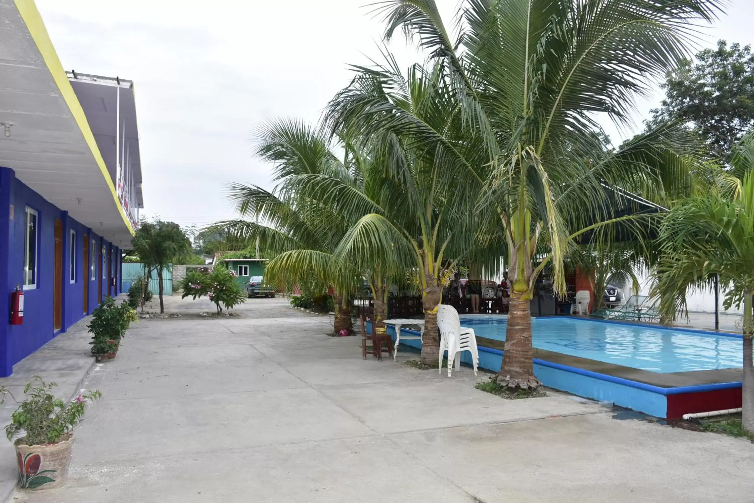 Swimming pool in Hotel Bacaanda