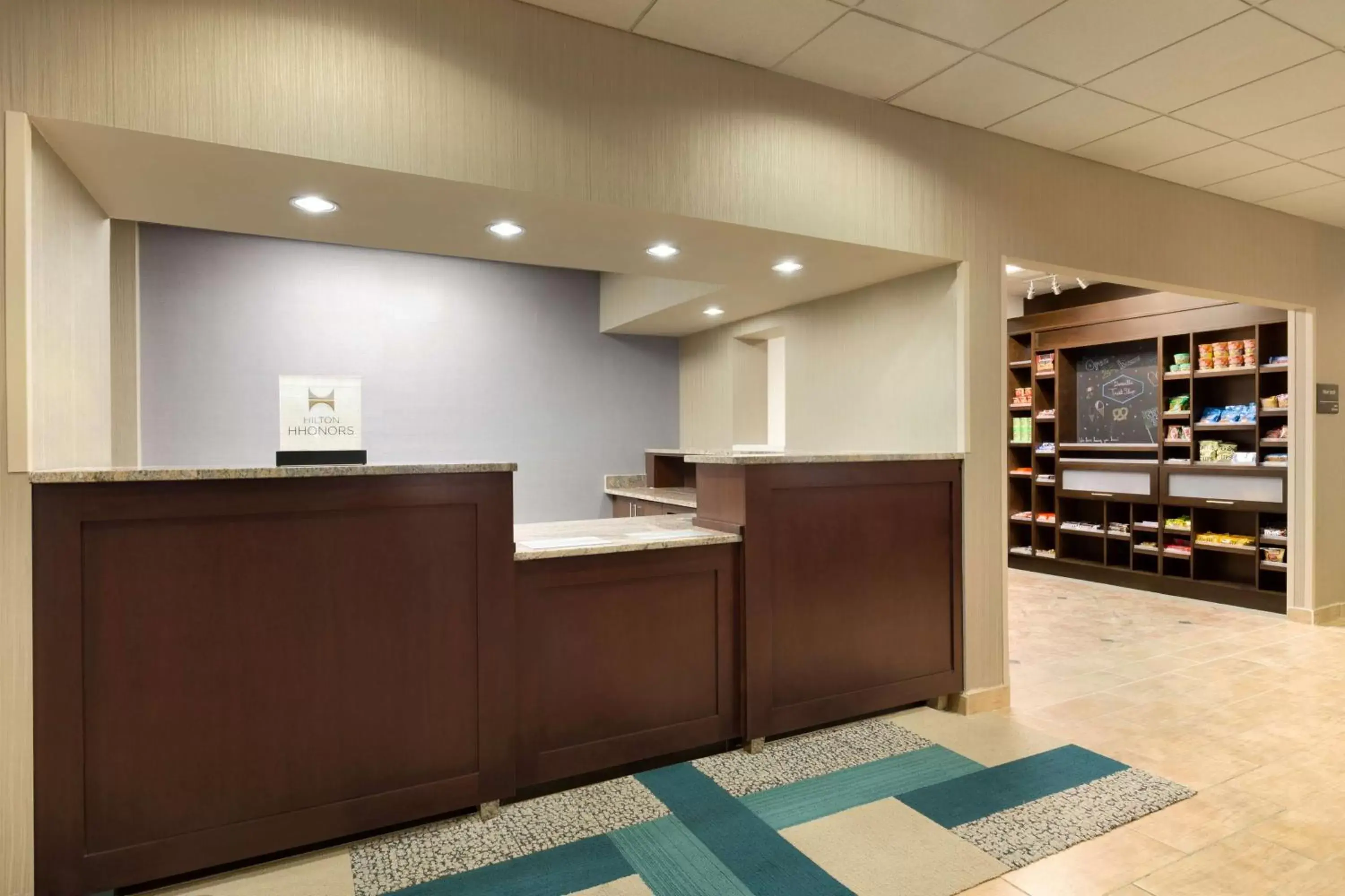 Lobby or reception, Lobby/Reception in Hampton Inn Denville-Rockaway-Parsippany