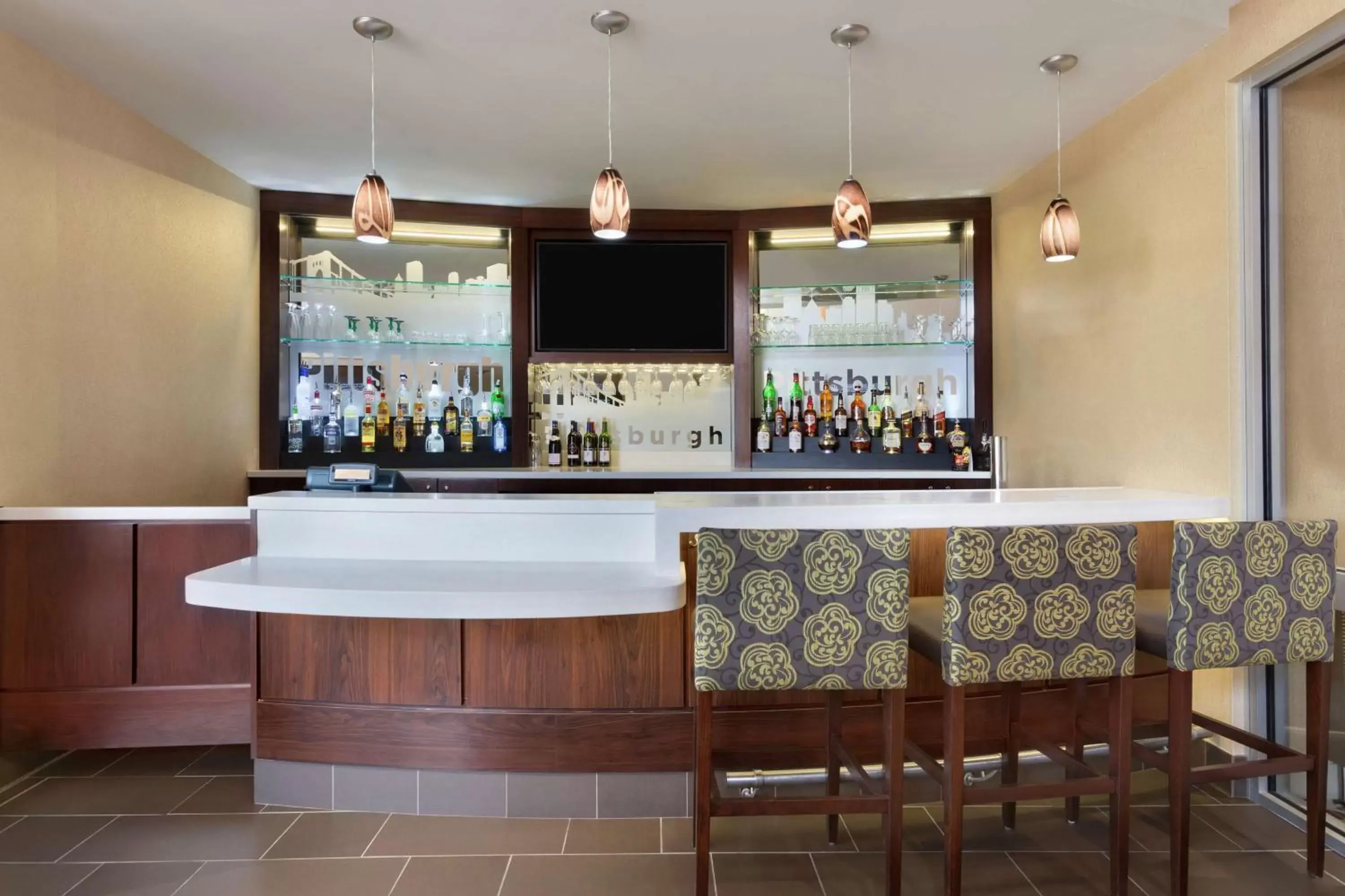 Lounge or bar, Lounge/Bar in Homewood Suites by Hilton Pittsburgh Airport/Robinson Mall Area