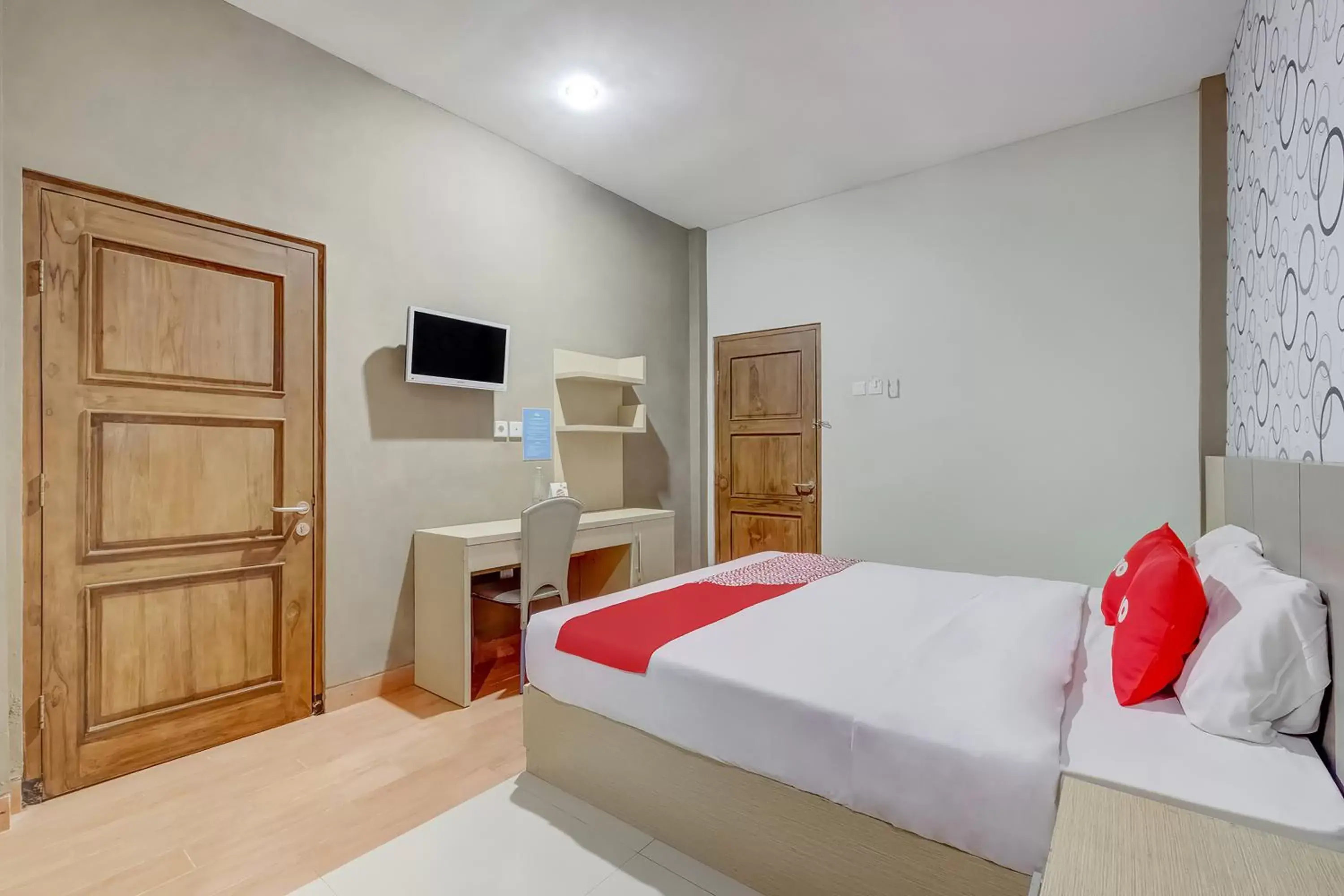 Bedroom in SUPER OYO Flagship 3726 Tembok Batu Residence