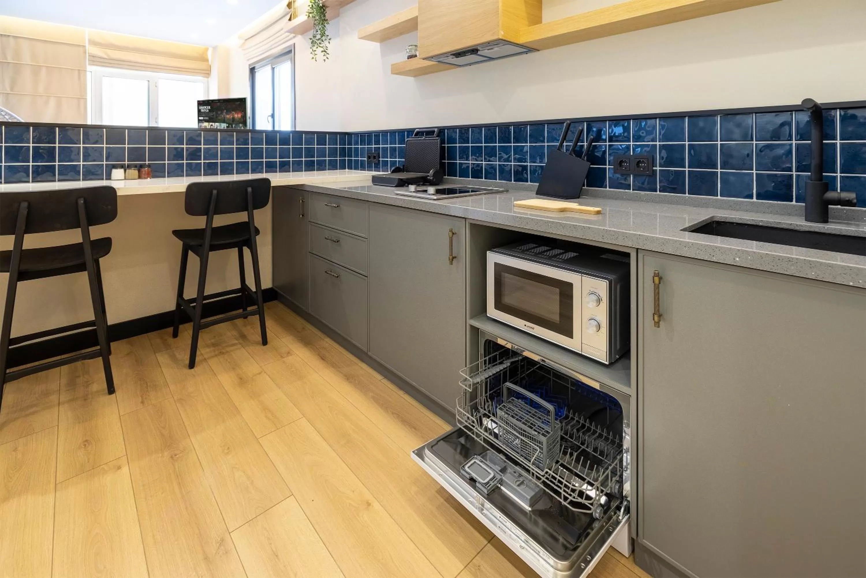 Apartment with Sea View in Upside Apartments