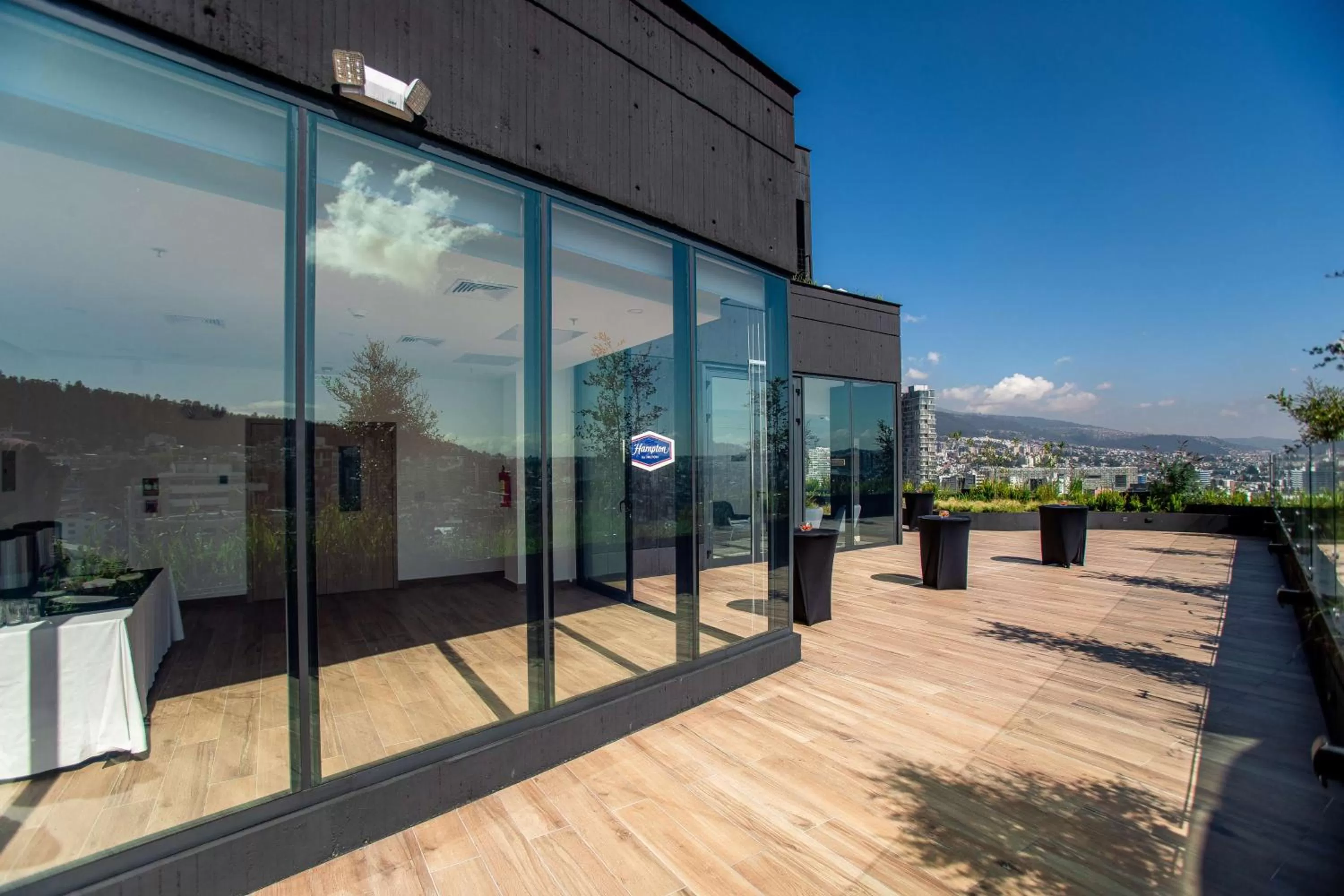 Meeting/conference room in Hampton By Hilton Quito La Carolina Park