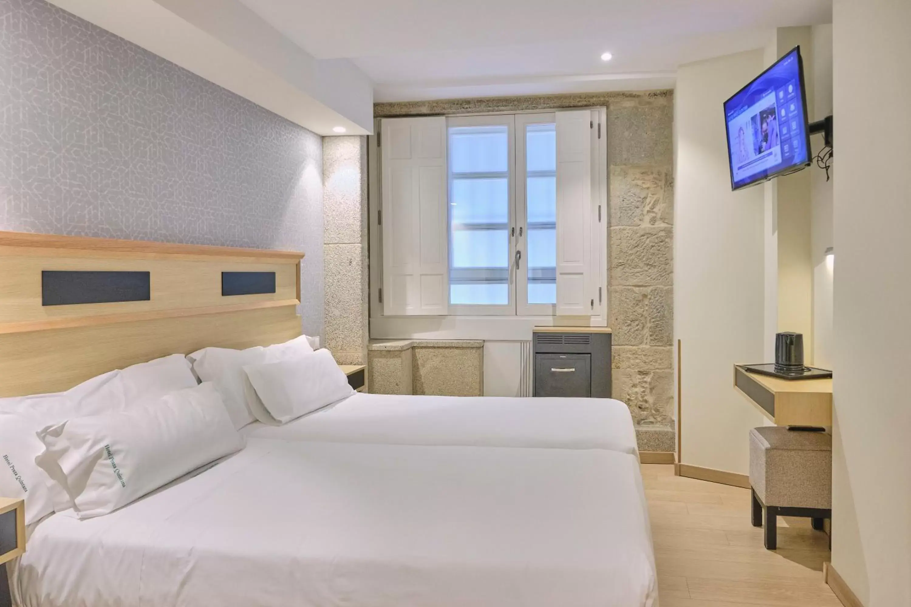 Bed in Hotel Praza Quintana