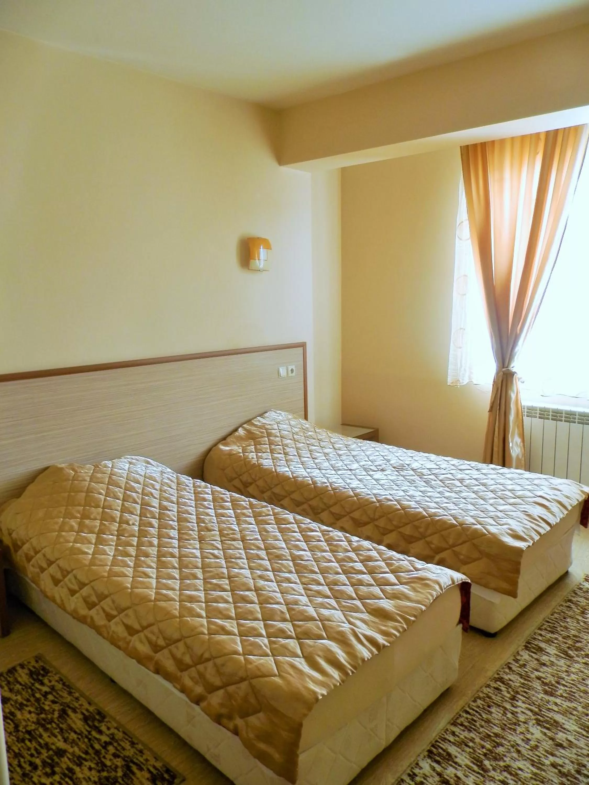 Bed in Elena Hotel