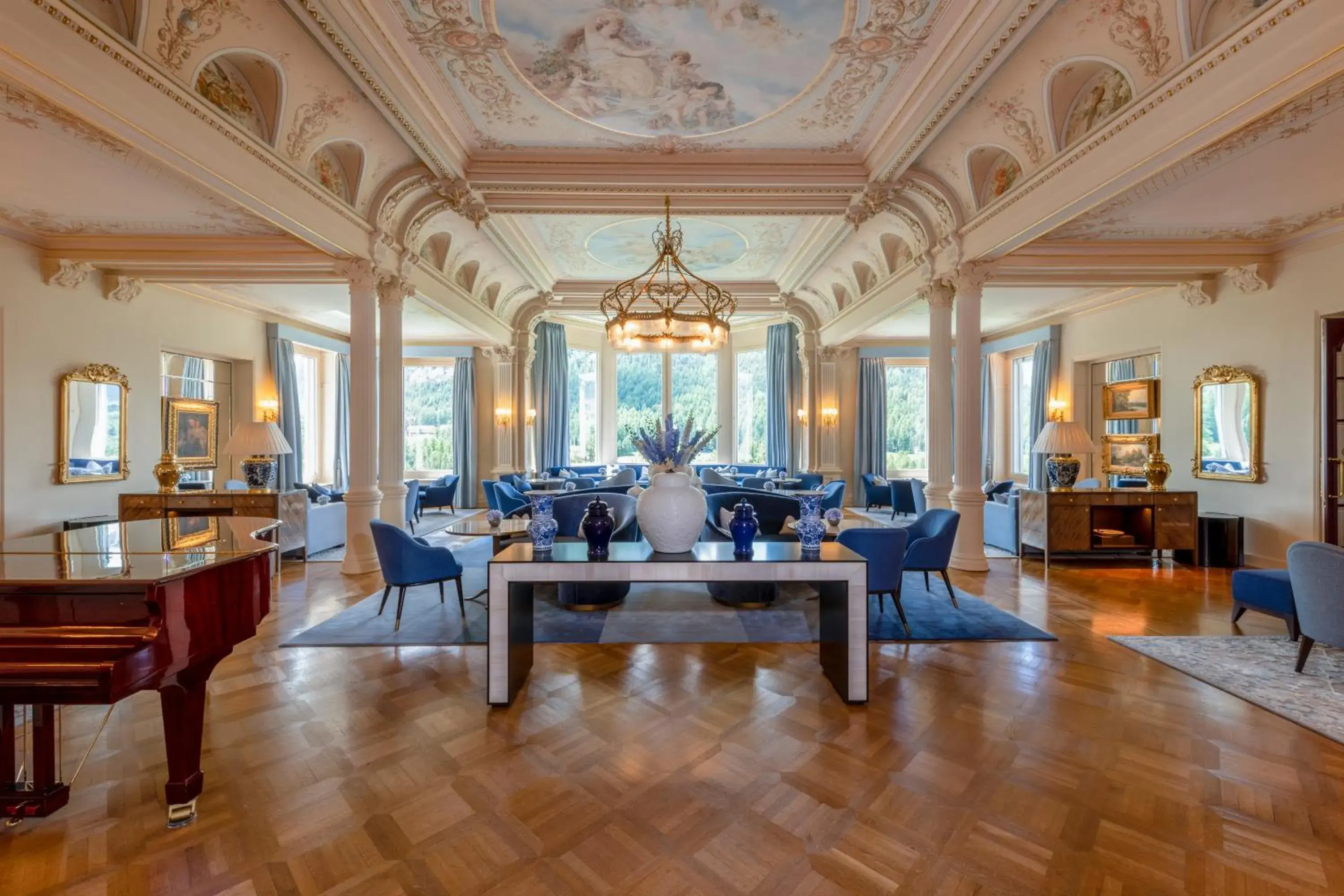 Lobby or reception, Restaurant/Places to Eat in Grand Hotel Kronenhof