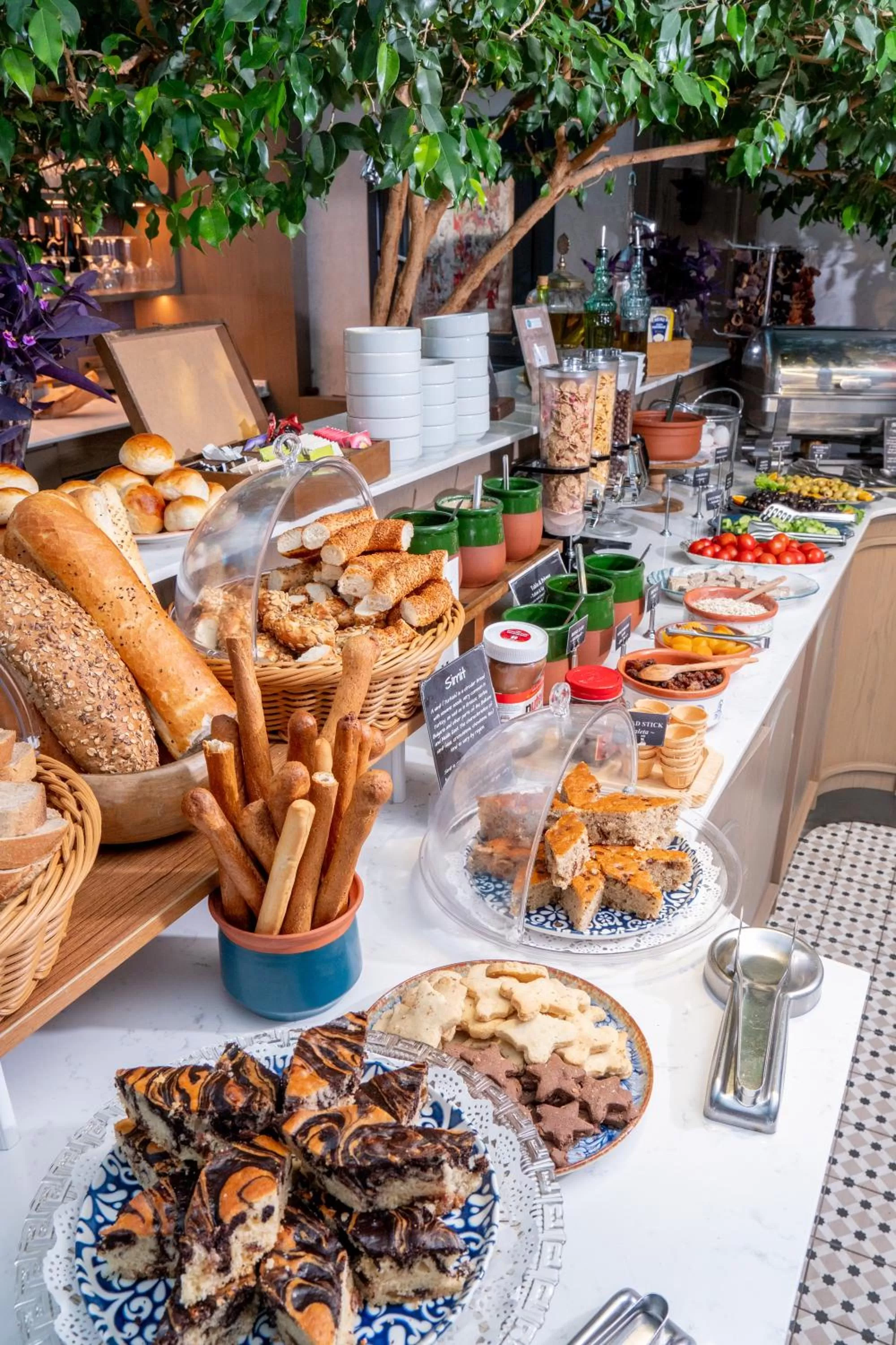 Breakfast in Hotel Niles Istanbul