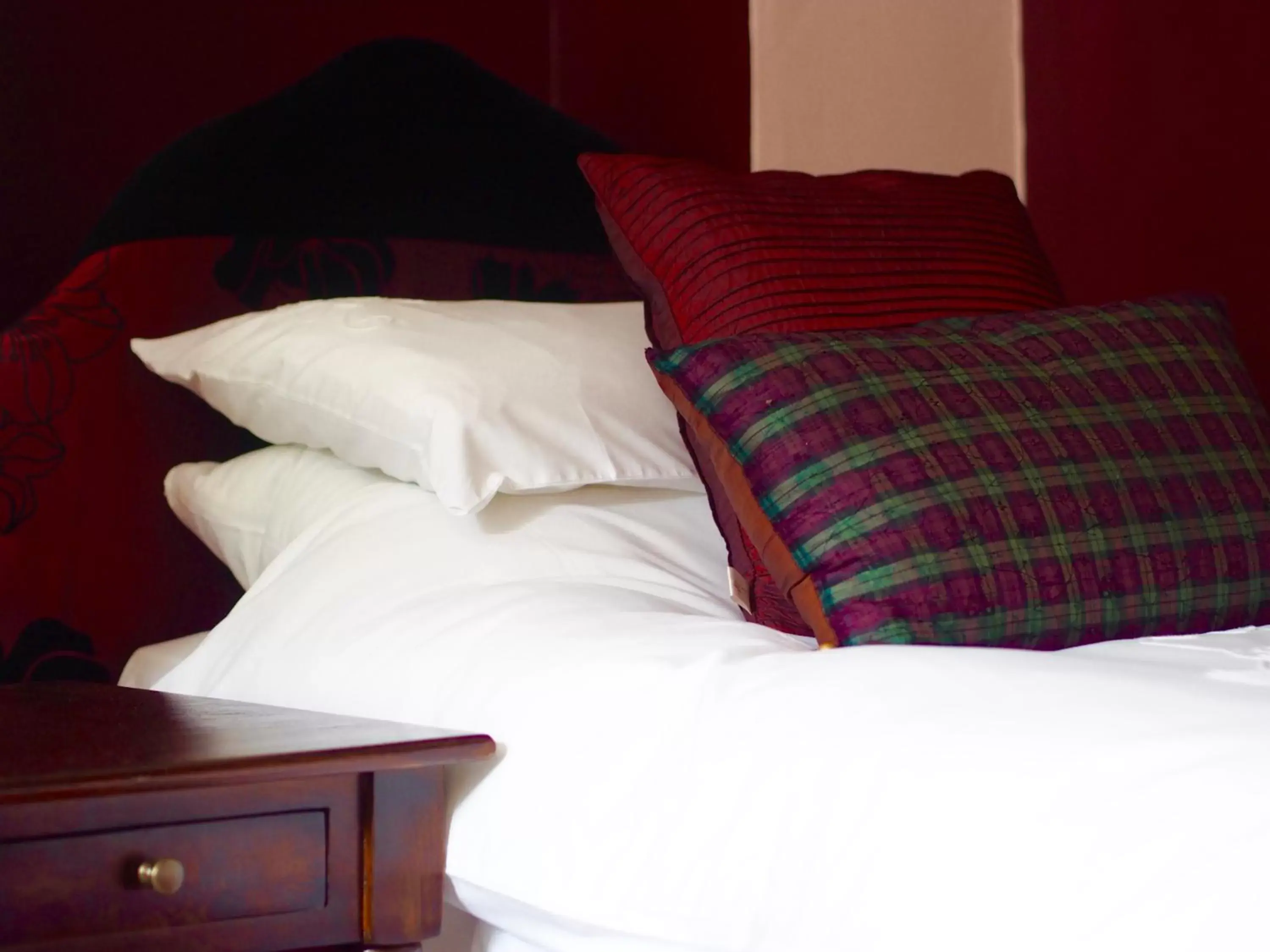 Bedroom, Bed in Wrangham House