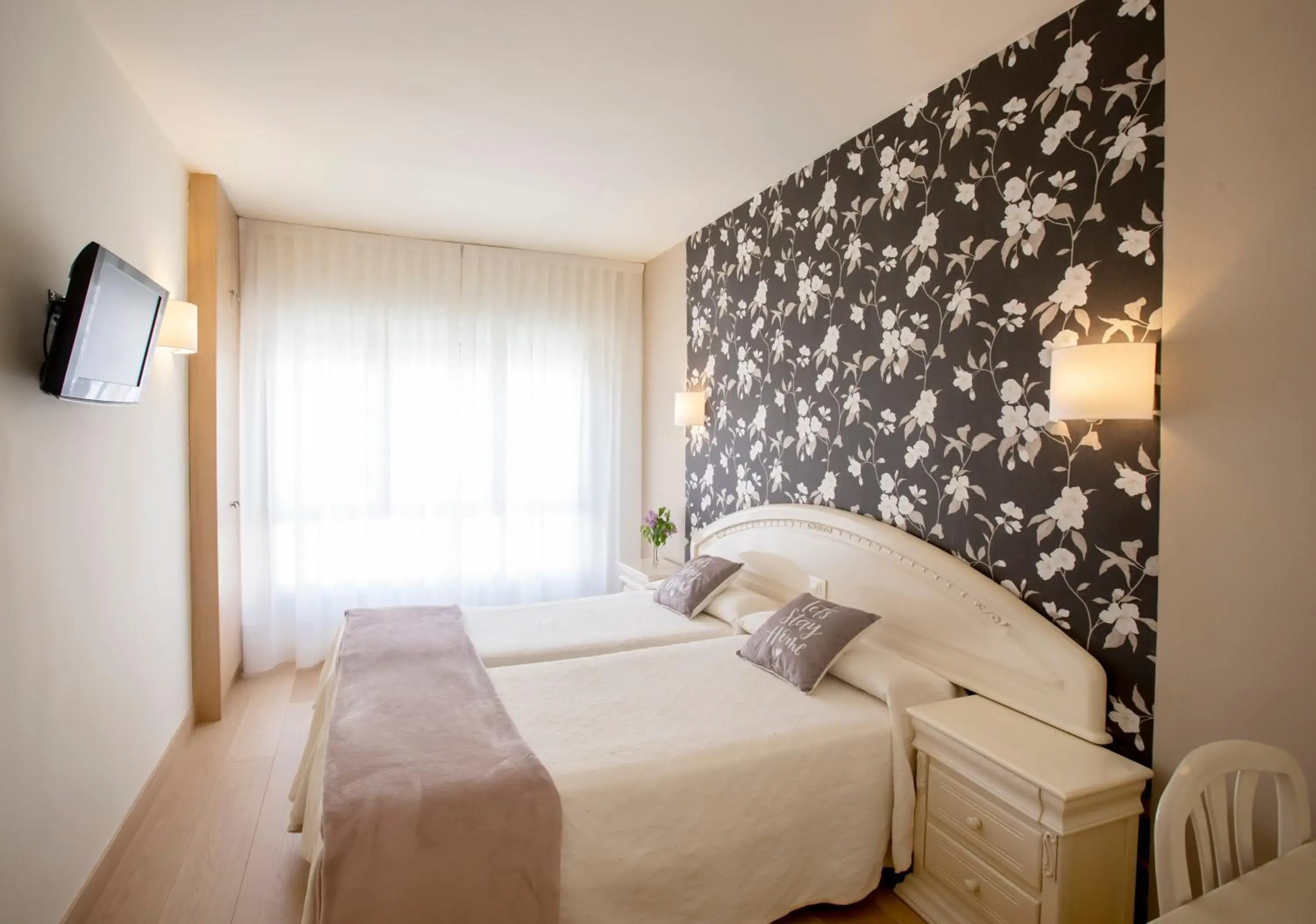 Bedroom, Bed in Hotel Ciudad De Calahorra