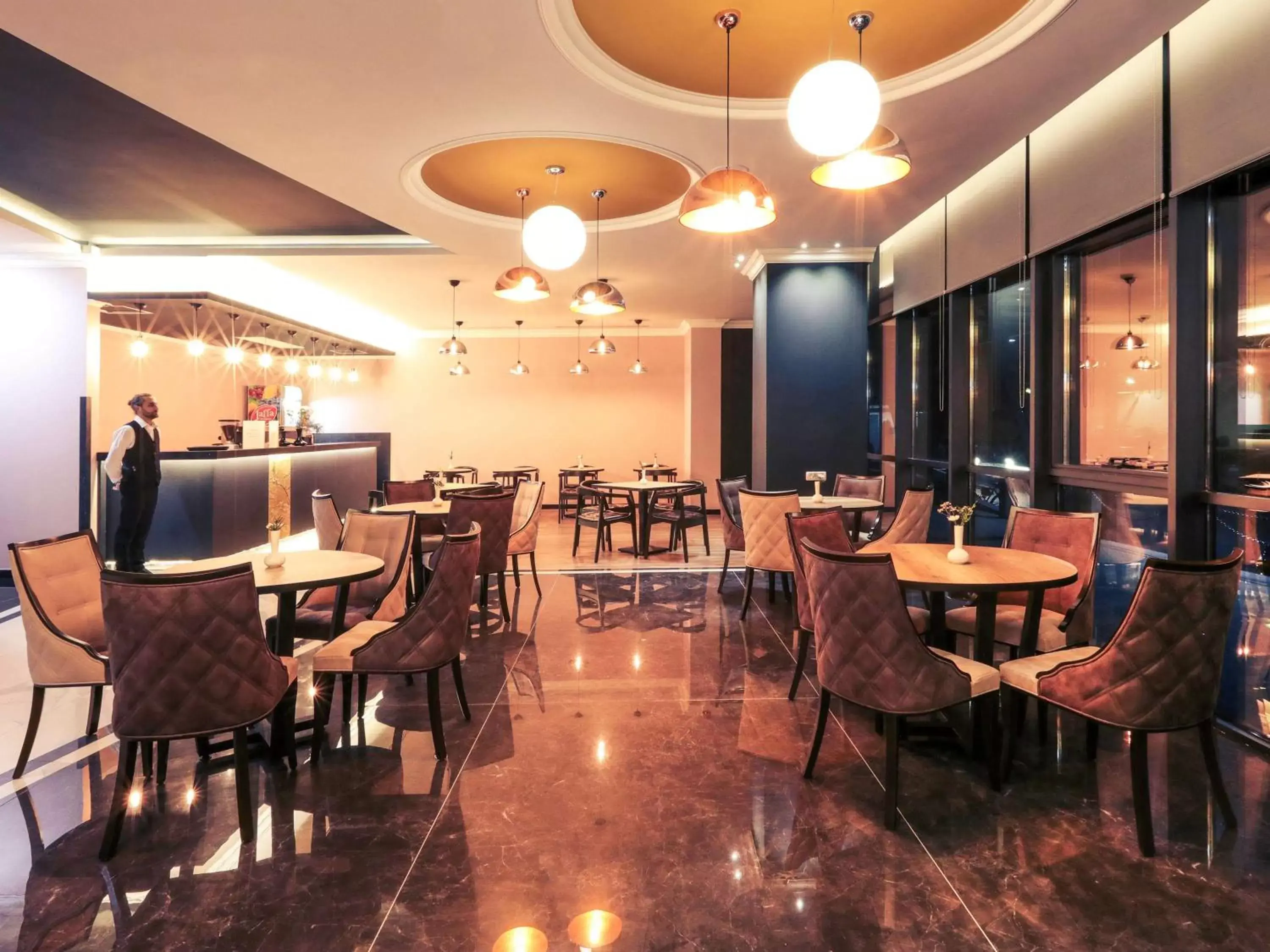 Restaurant/places to eat in Mercure Tetovo Restaurant/places to eat in Mercure Tetovo