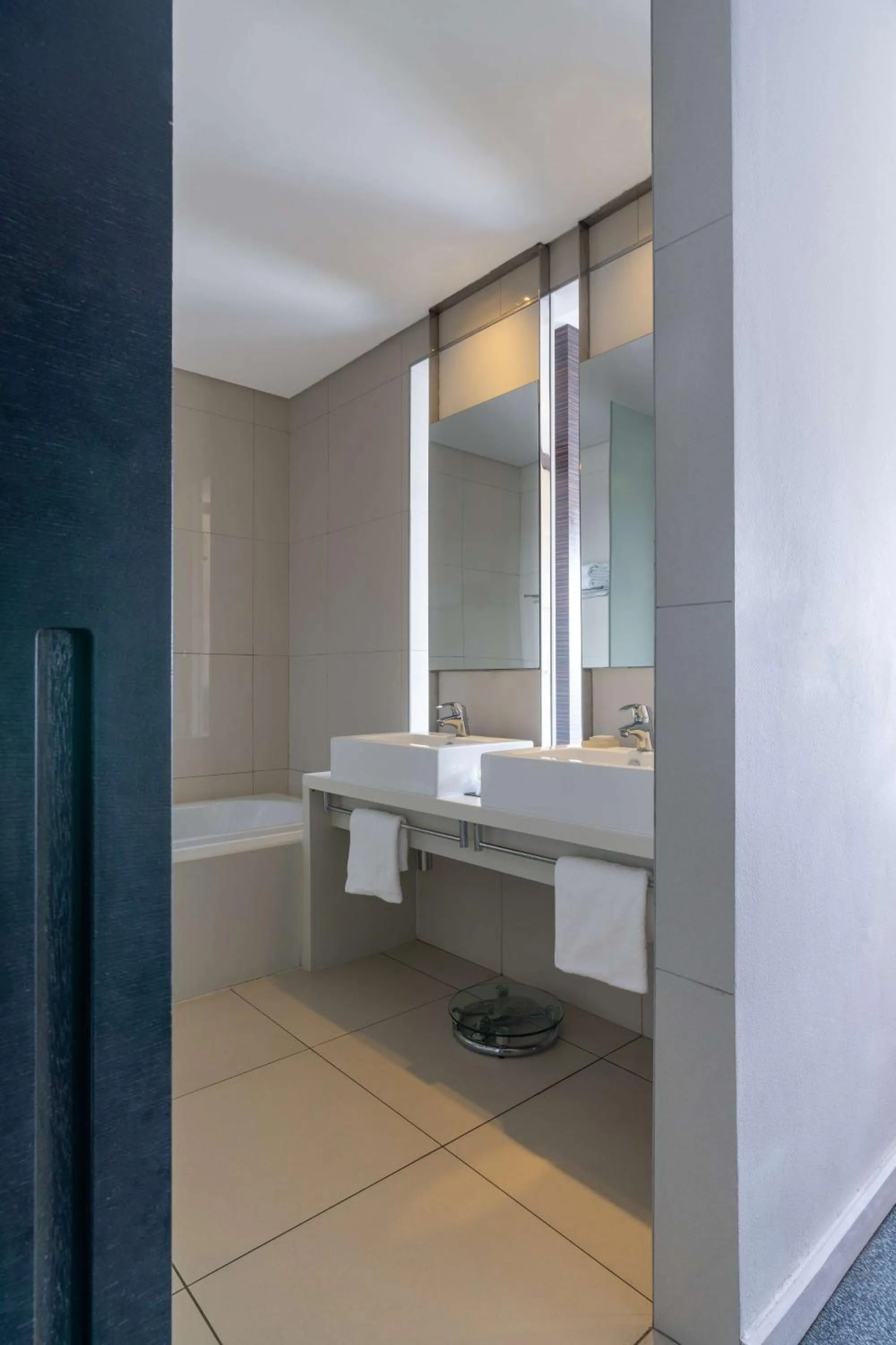 Toilet in Radisson Blu Hotel & Residence Maputo