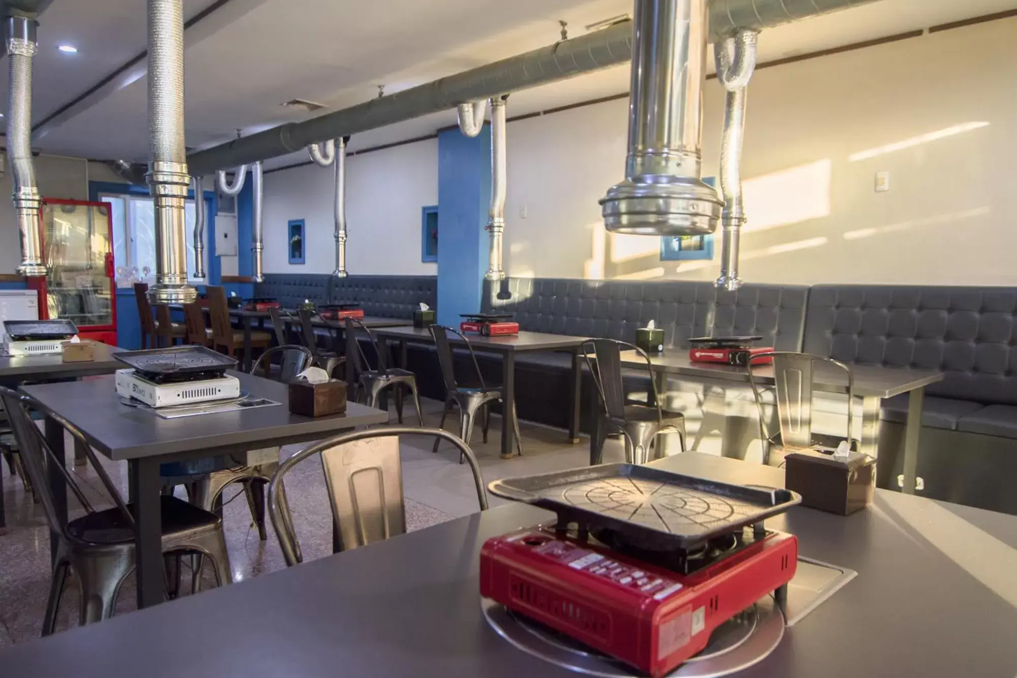 Restaurant/places to eat in DG Grami Hotel Restaurant/places to eat in DG Grami Hotel