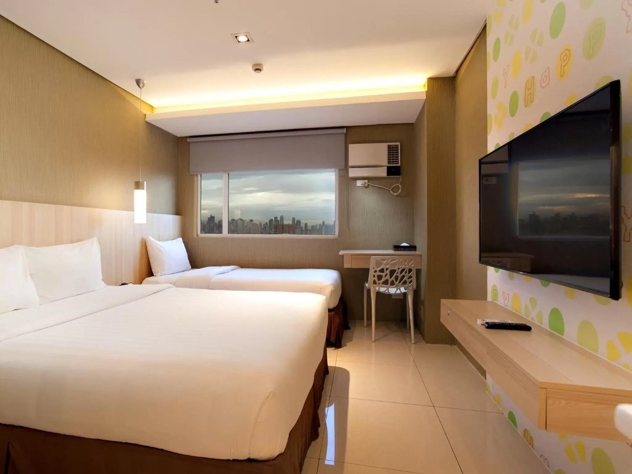 Bed in Hotel 101 - Manila