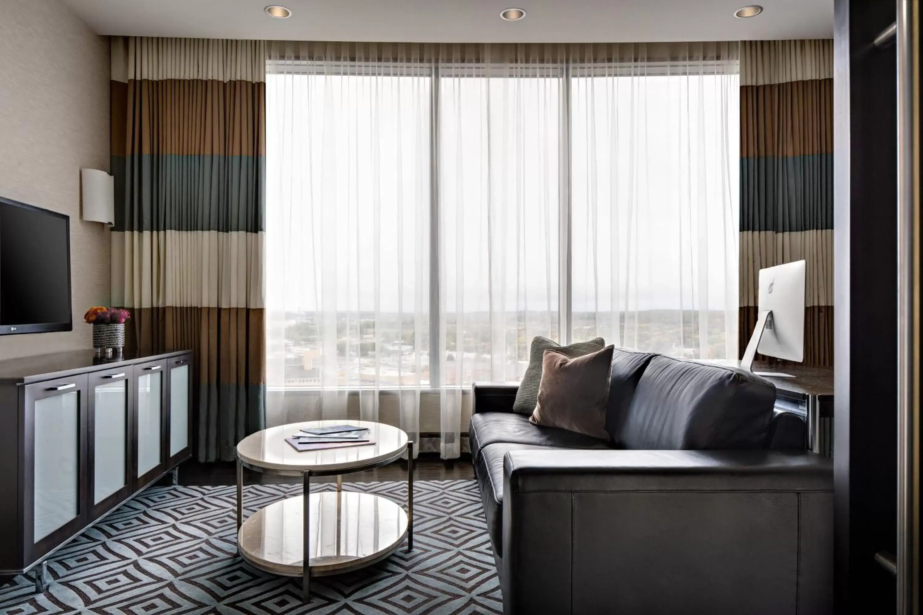 Photo of the whole room, Seating Area in JW Marriott Grand Rapids