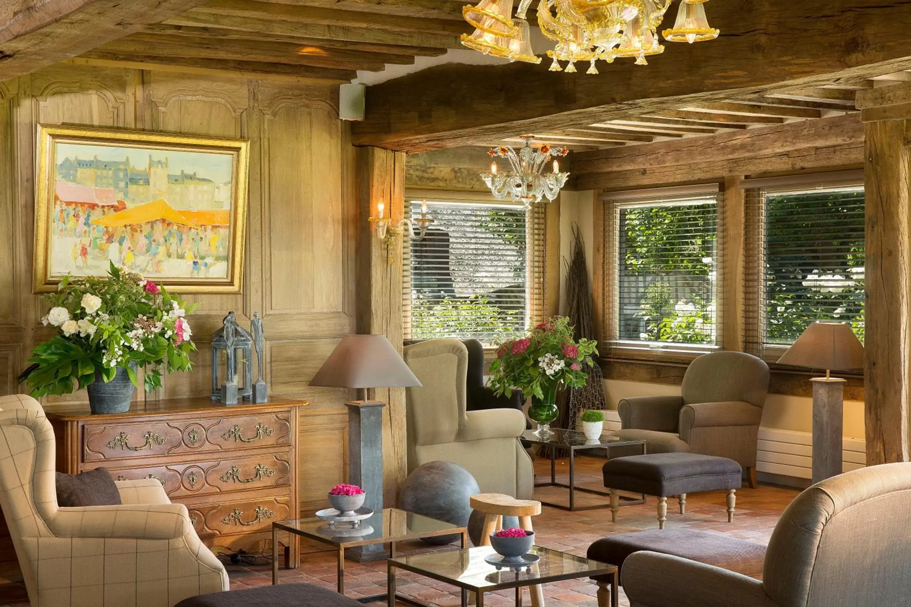 Lounge or bar, Lobby/Reception in La Ferme Saint Simeon Spa - Relais & Chateaux