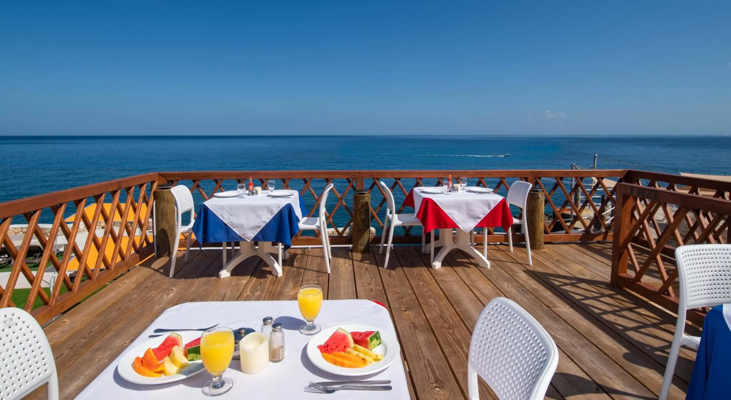 Dining area in Samsara Cliff Resort