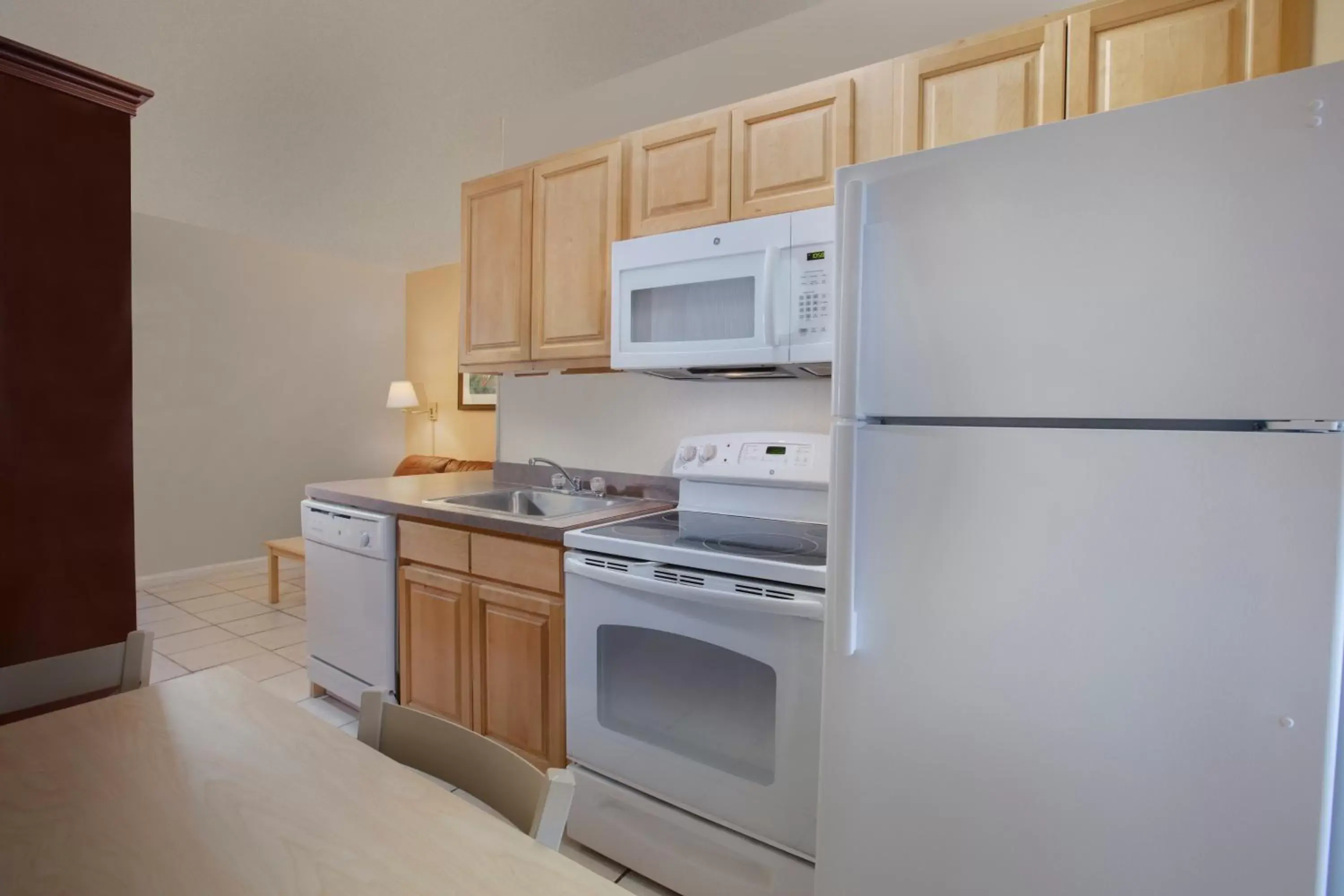 Kitchen or kitchenette, Kitchen/Kitchenette in Westgate Harbour Beach Resort