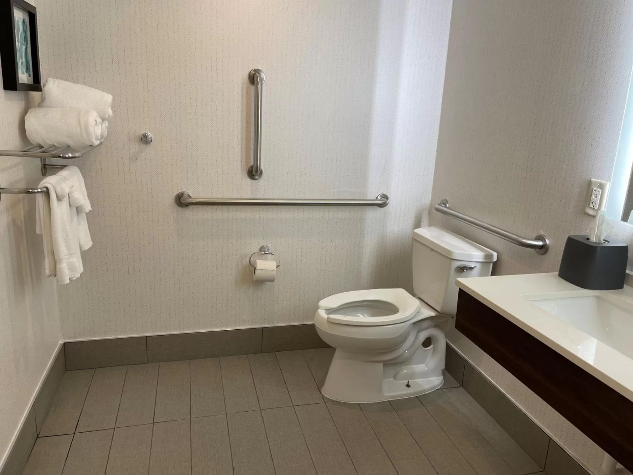 Bathroom in Holiday Inn Lansdale-Hatfield by IHG