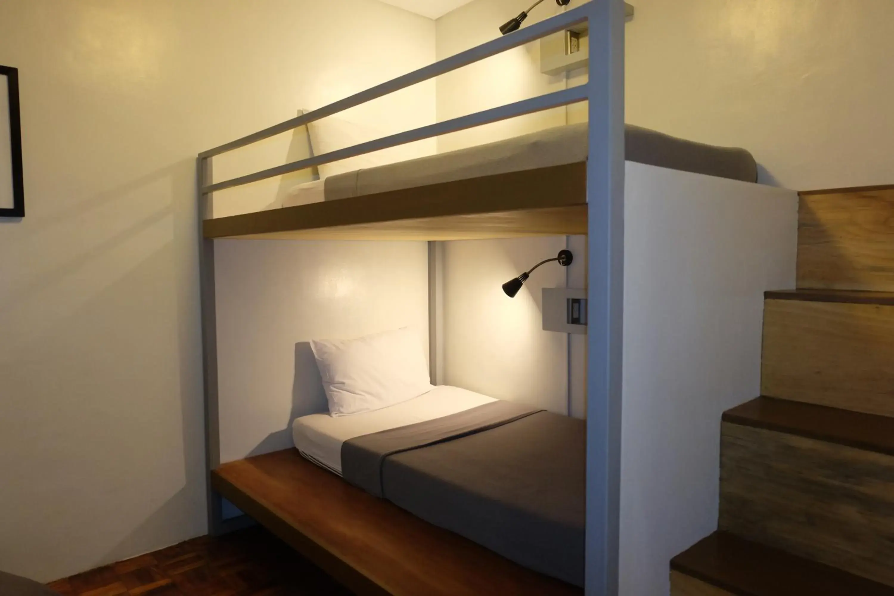 bunk bed, Bed in Z Hostel