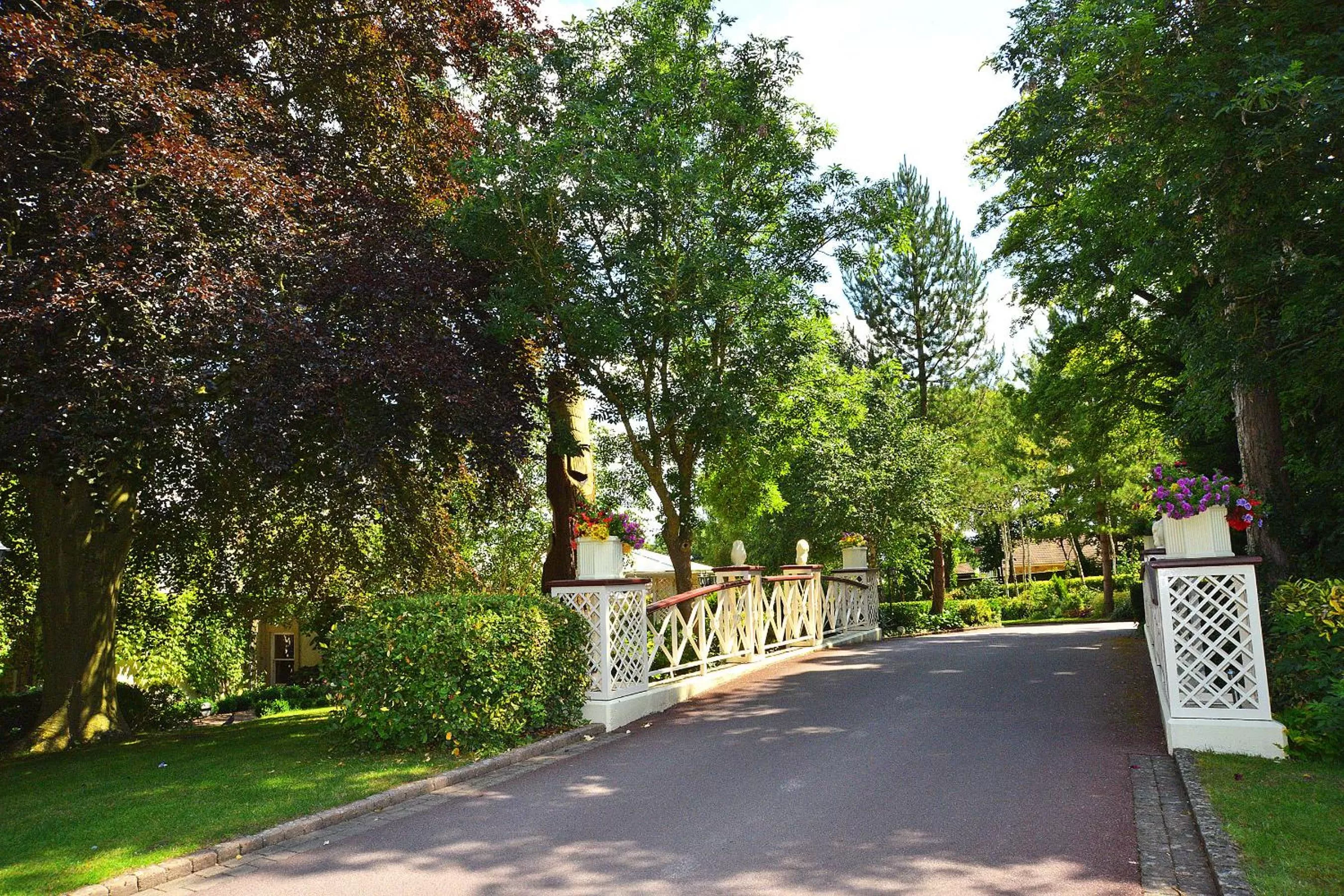 Facade/entrance in Swindon Blunsdon House Hotel, BW Premier Collection