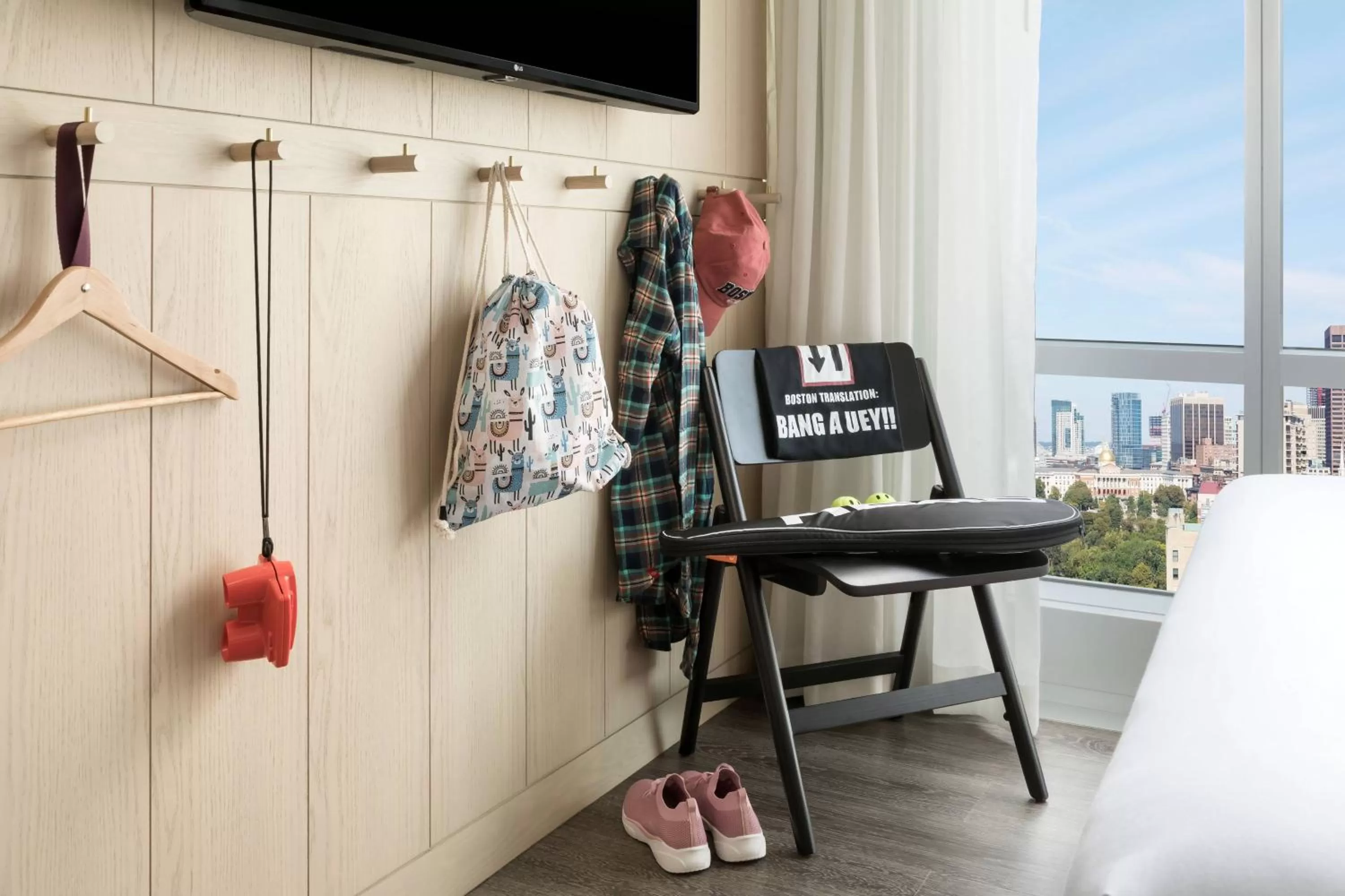 Photo of the whole room in Moxy Boston Downtown